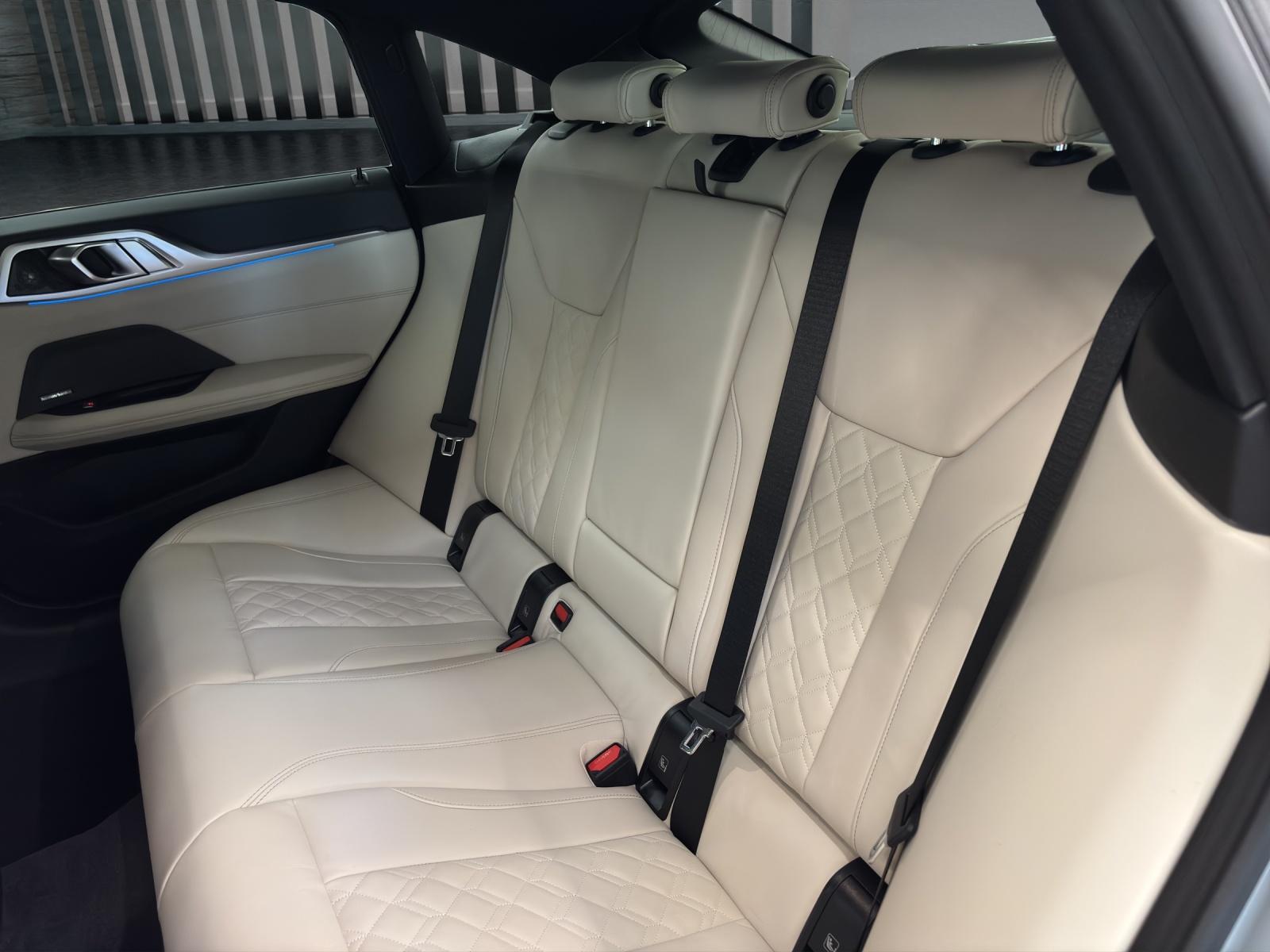 BMW i4 M60-image-17