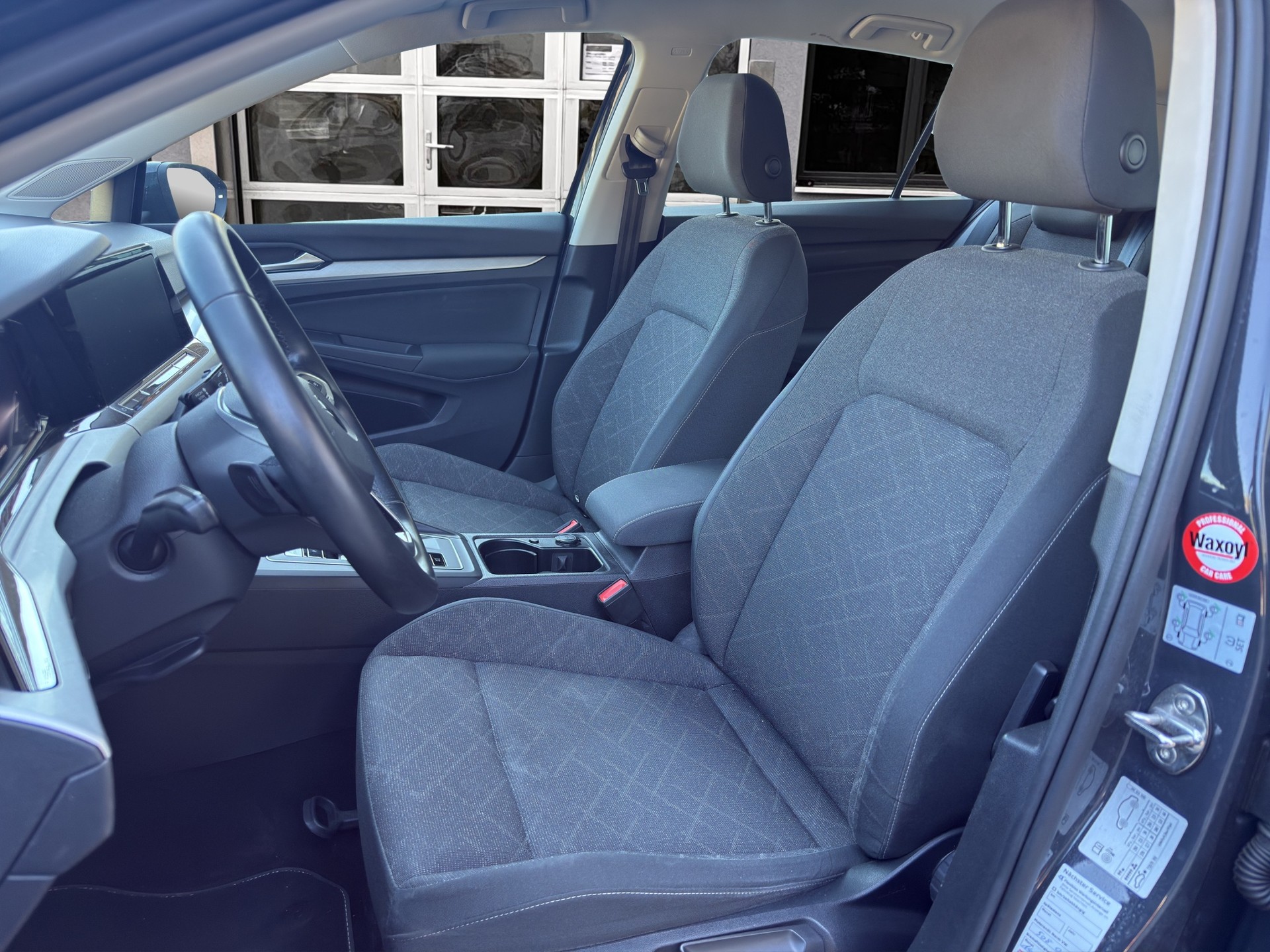 VW Golf 1.0 eTSI mHEV ACTLife DSG-image-14