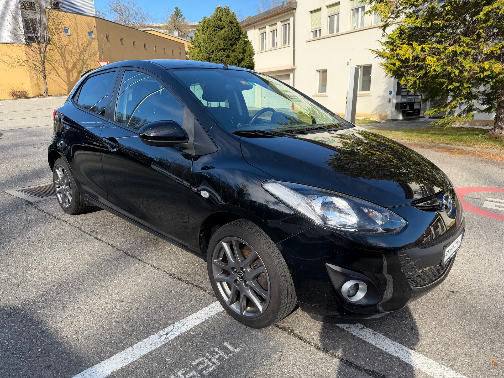 MAZDA 2 1.3i 16V Exclusive-image-7