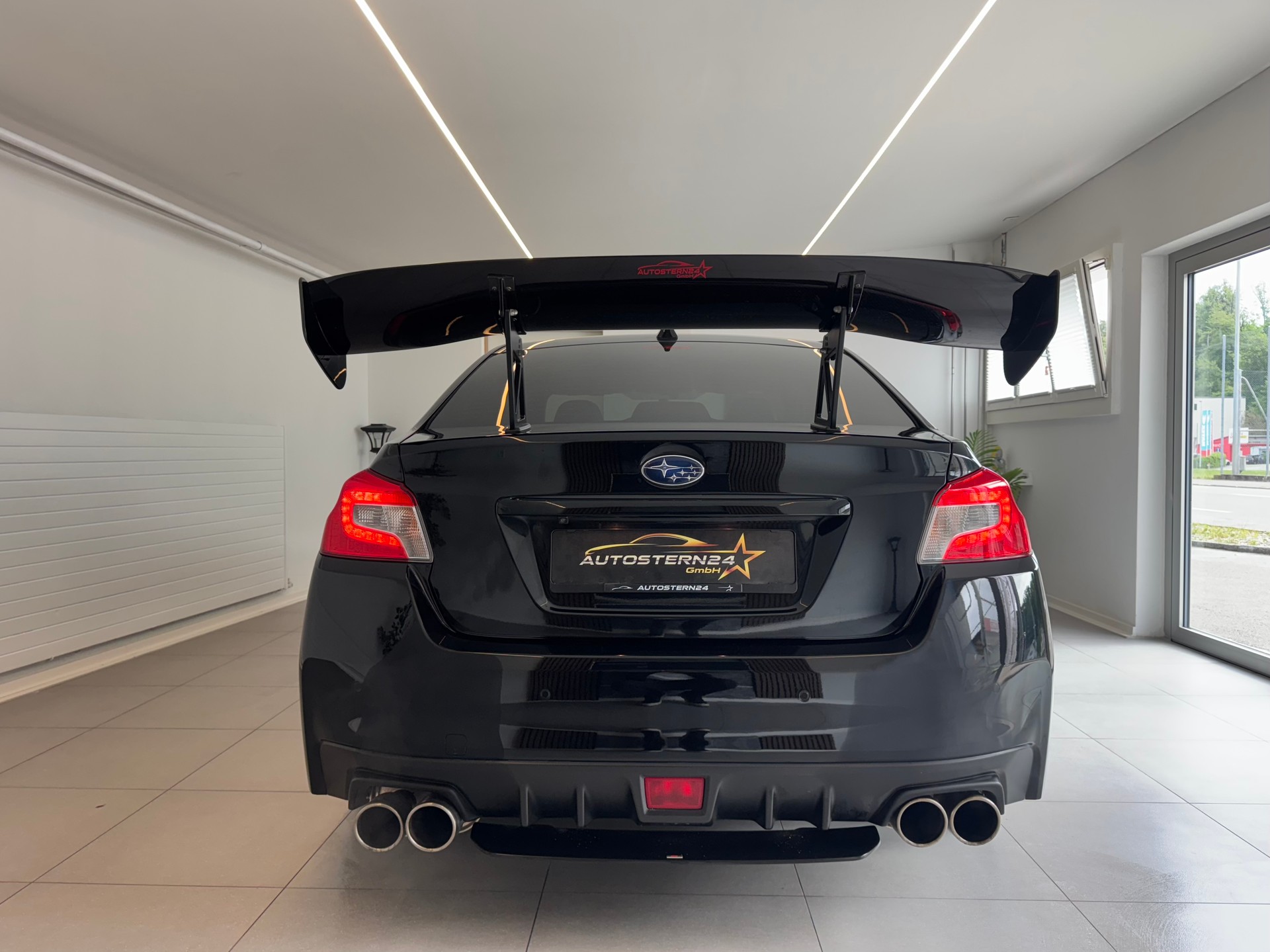 SUBARU WRX 2.5 Turbo 4WD STI Luxury S **CH Fahrzeuge**Unikat** Alles Eingetragen**-image-3