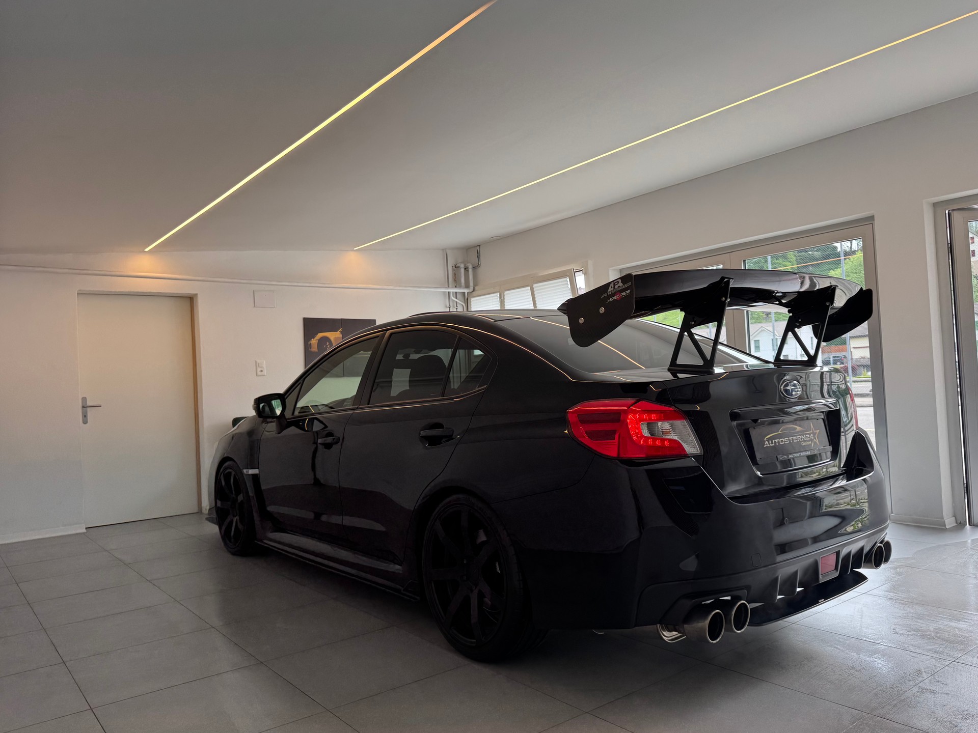 SUBARU WRX 2.5 Turbo 4WD STI Luxury S **CH Fahrzeuge**Unikat** Alles Eingetragen**-image-4