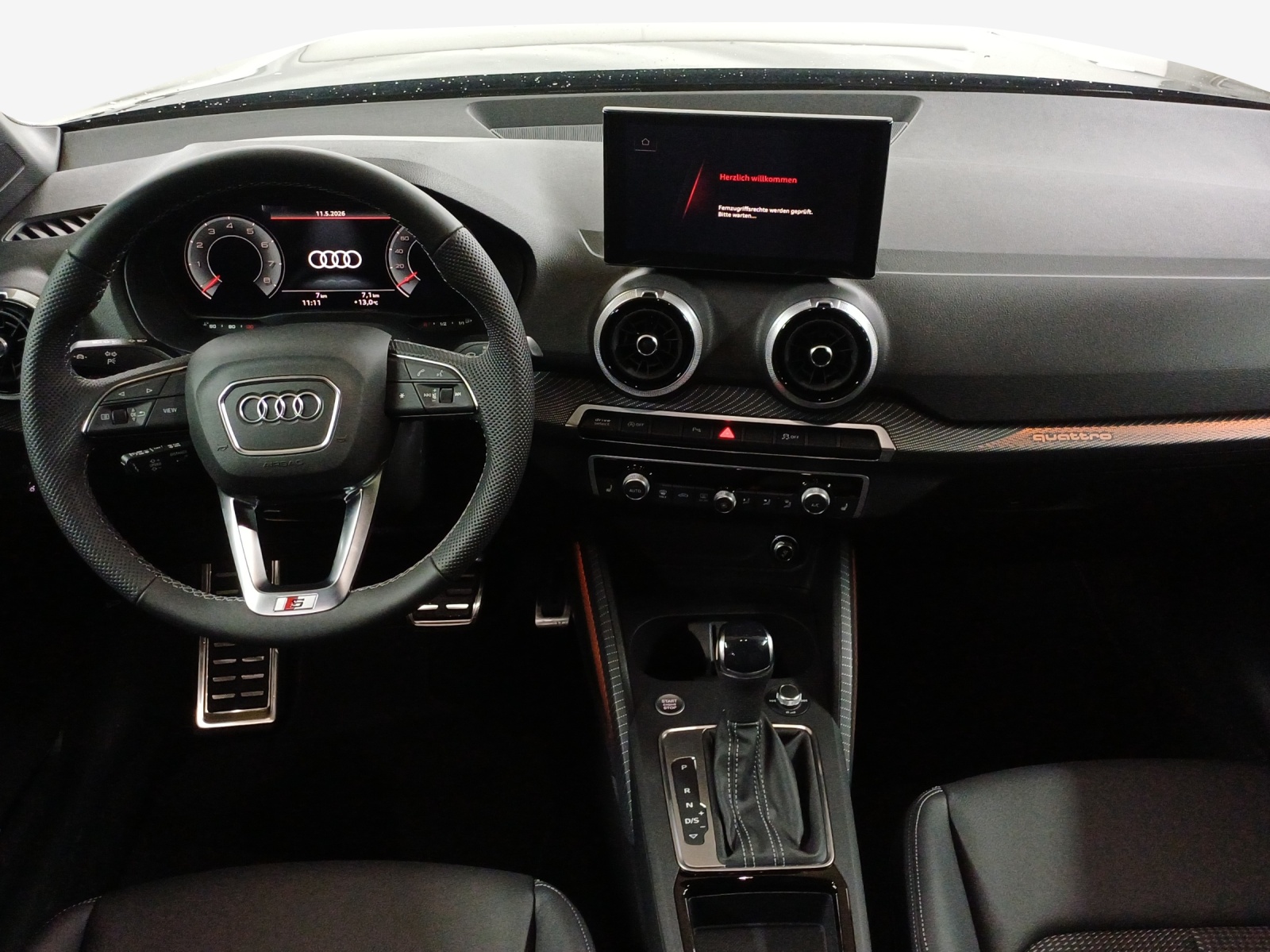 AUDI Q2 40 TFSI S line quattro S-tronic-image-8