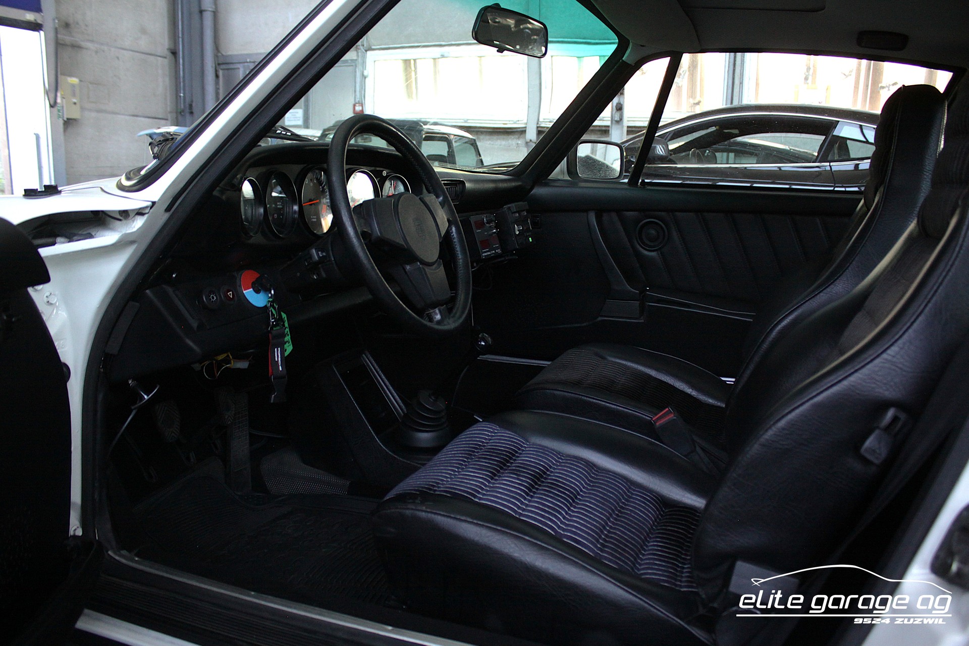 PORSCHE 911 SC 3.0 VETERANENGEPRÜFT-image-12