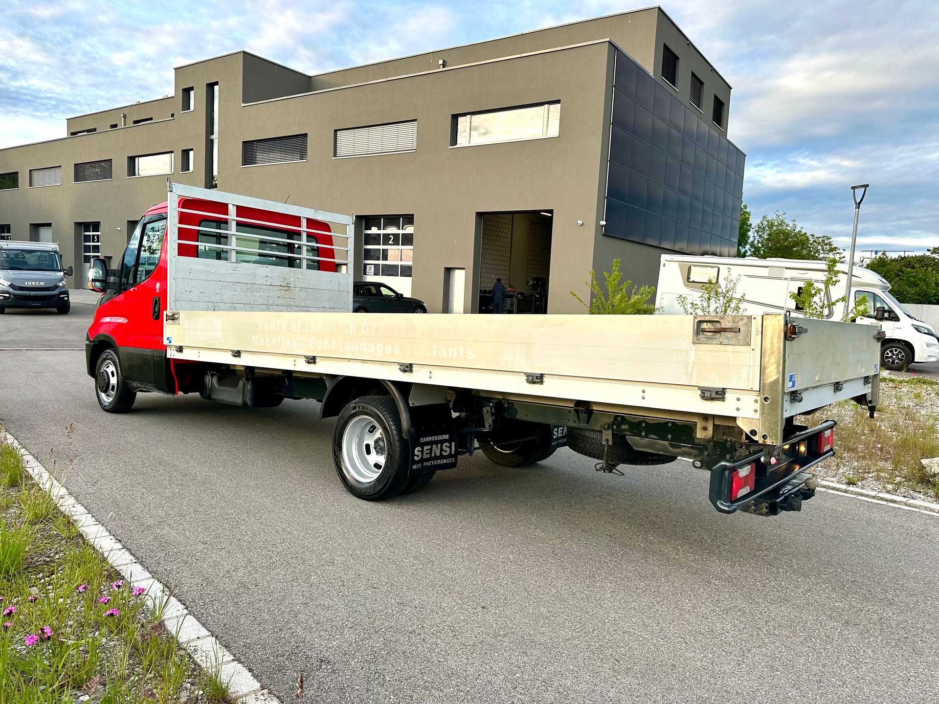 IVECO 35C17-image-3