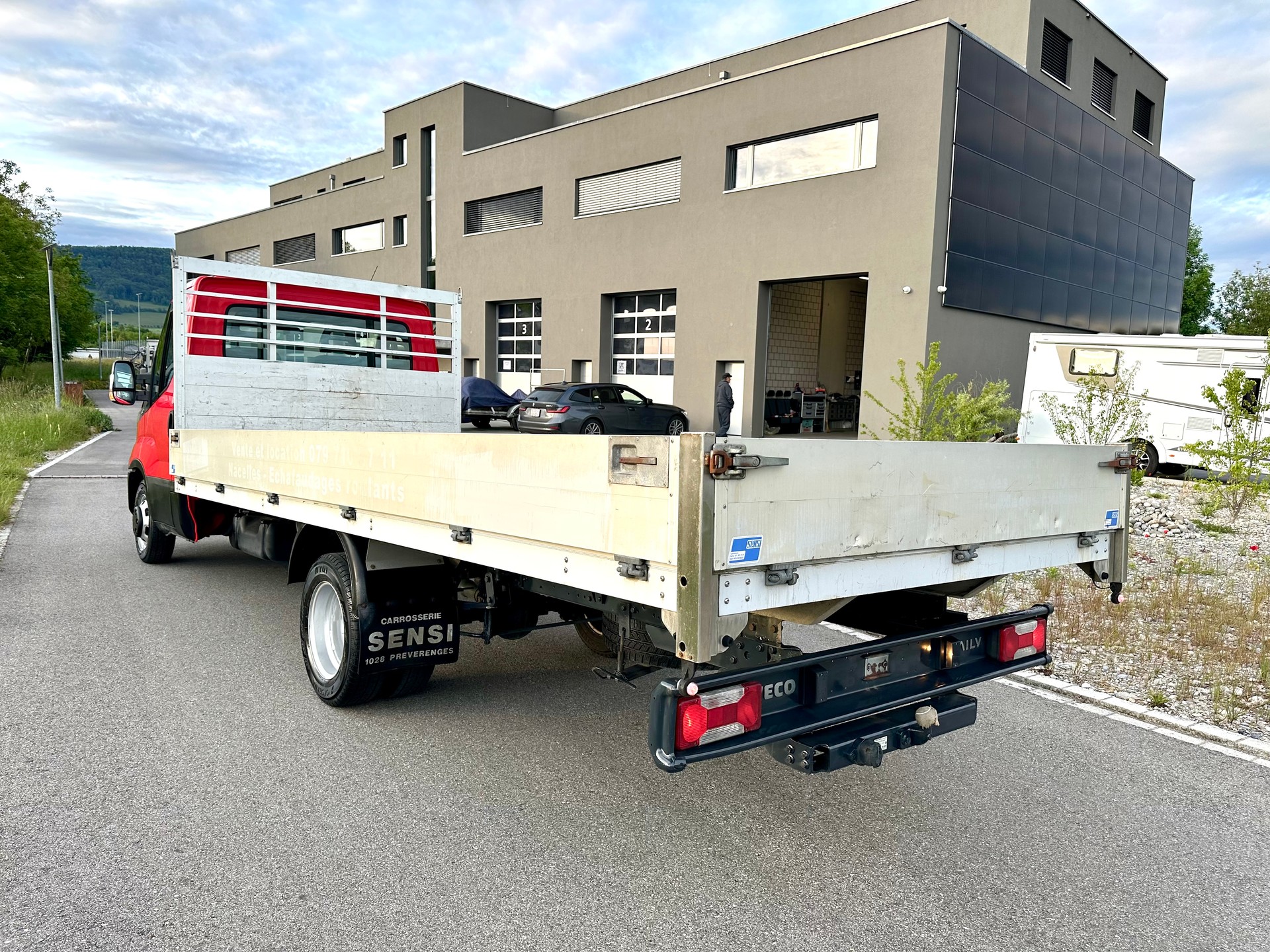 IVECO 35C17-image-4