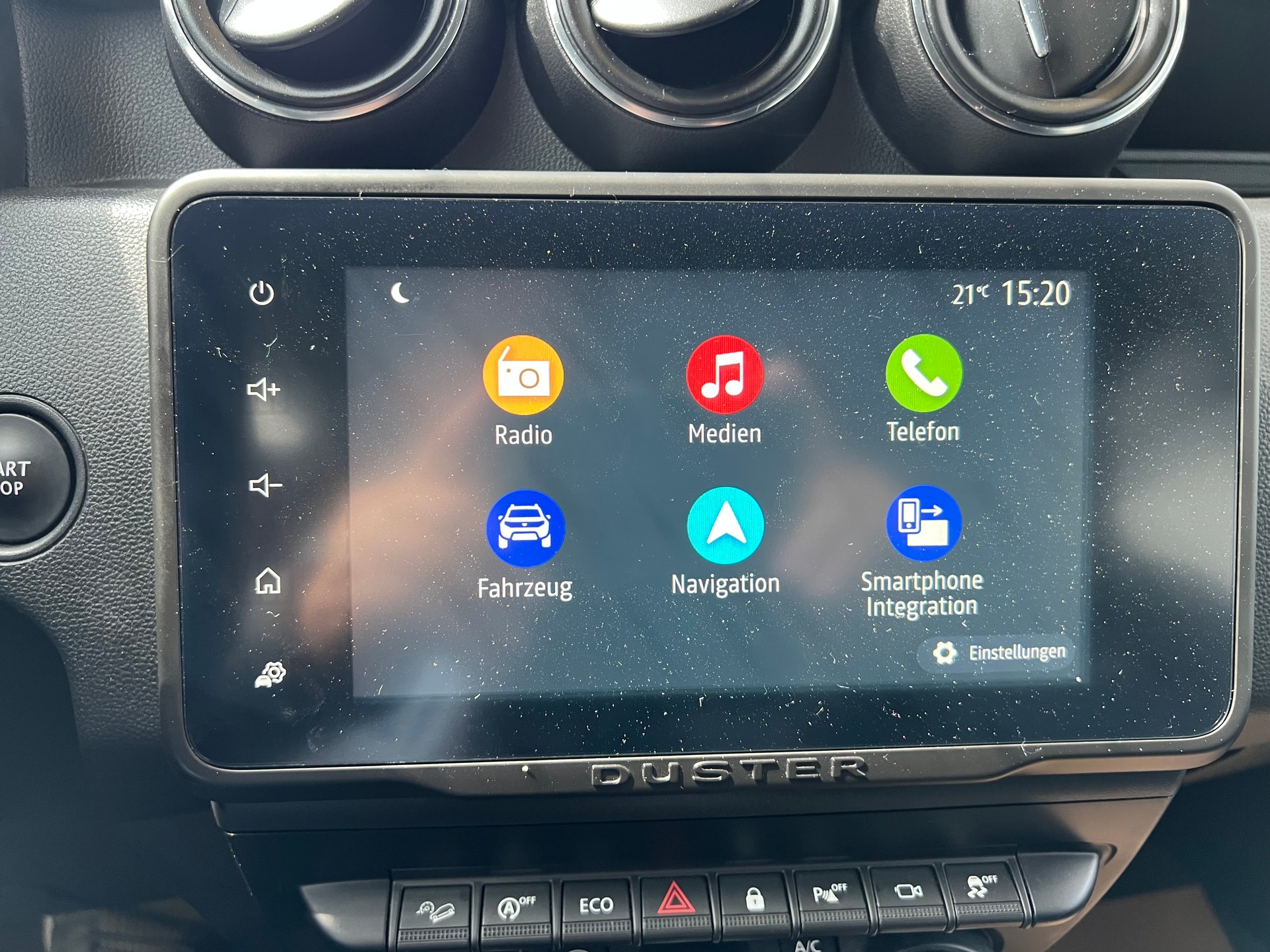 DACIA Duster Blue 1.5 dCi Prestige 4x4 *** Navigation * Front & Heckkamera * Tempomat * 8 fachbereift * 12 / 24 Garantie möglich ***-image-24