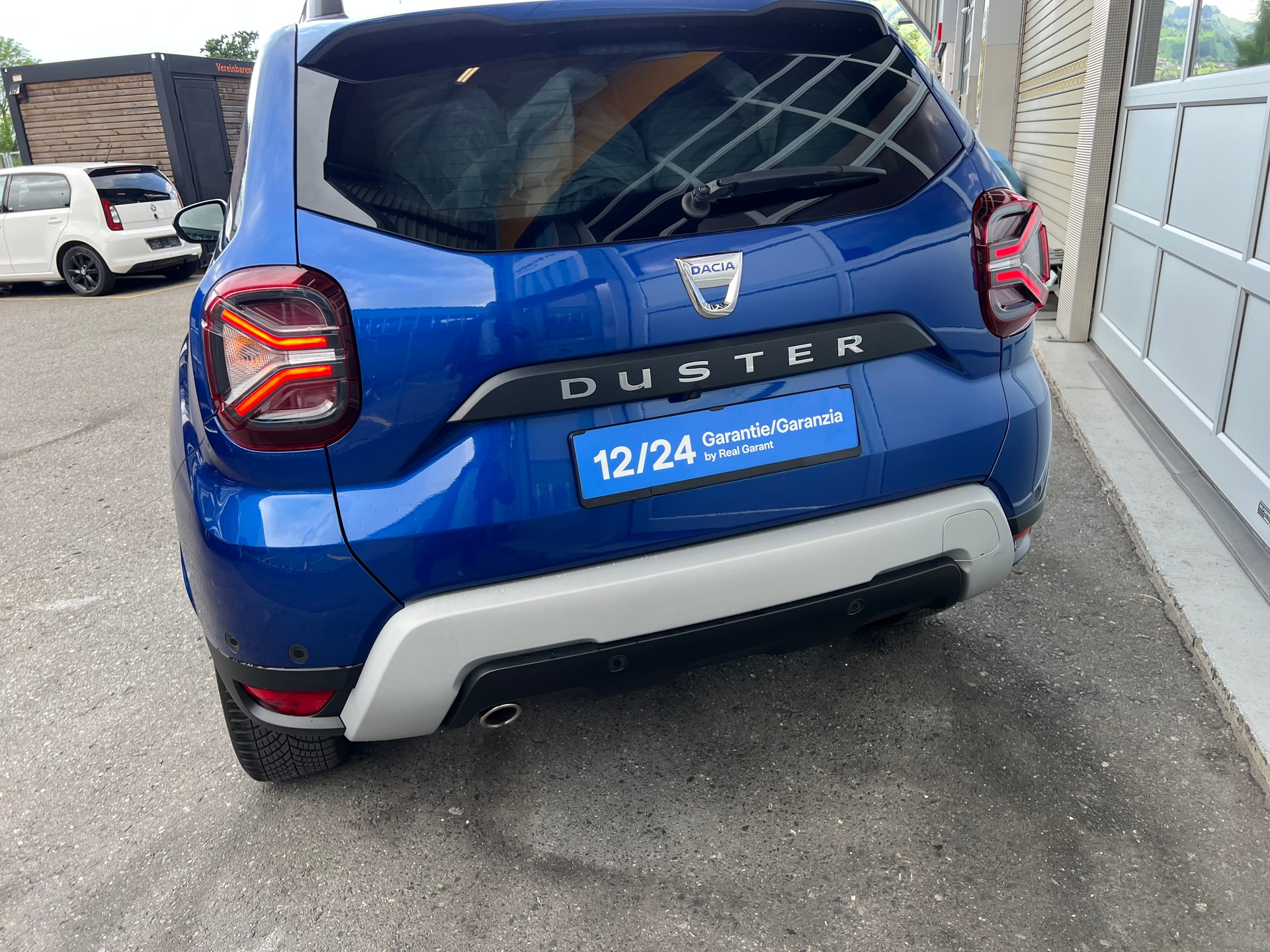 DACIA Duster Blue 1.5 dCi Prestige 4x4 *** Navigation * Front & Heckkamera * Tempomat * 8 fachbereift * 12 / 24 Garantie möglich ***-image-6