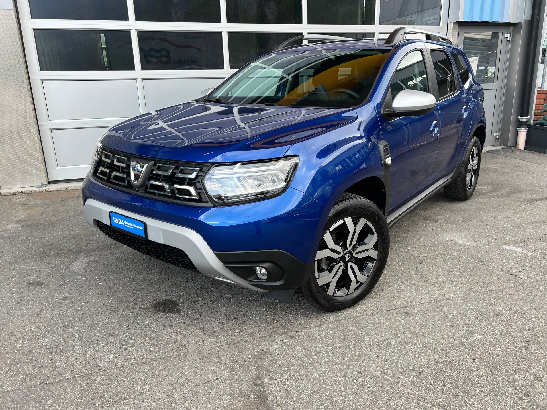 DACIA Duster Blue 1.5 dCi Prestige 4x4 *** Navigation * Front & Heckkamera * Tempomat * 8 fachbereift * 12 / 24 Garantie möglich ***-image-9