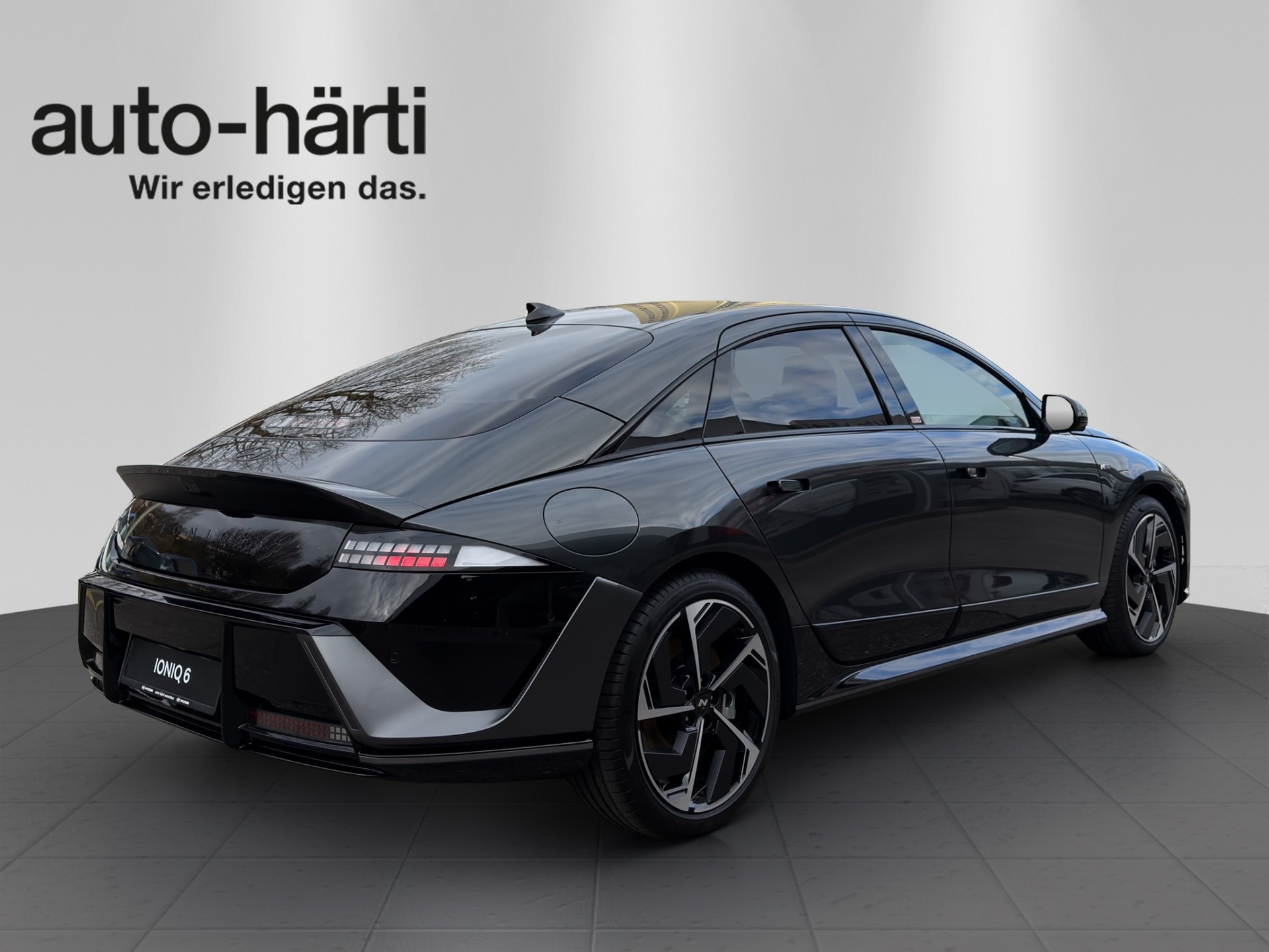 HYUNDAI IONIQ 6 4WD N Line 84 kWh Sunroof-image-4