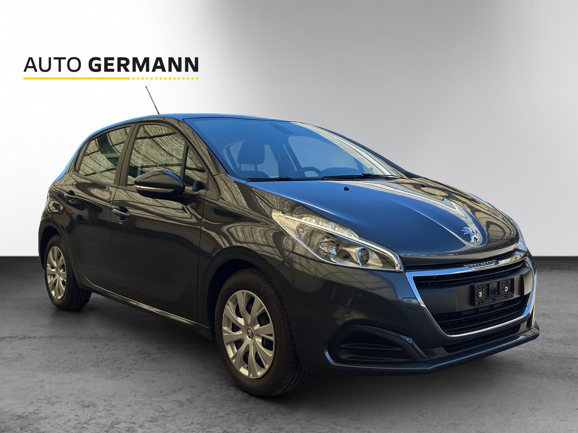 PEUGEOT 208 1.2 PureTech Allure S/S-image-3