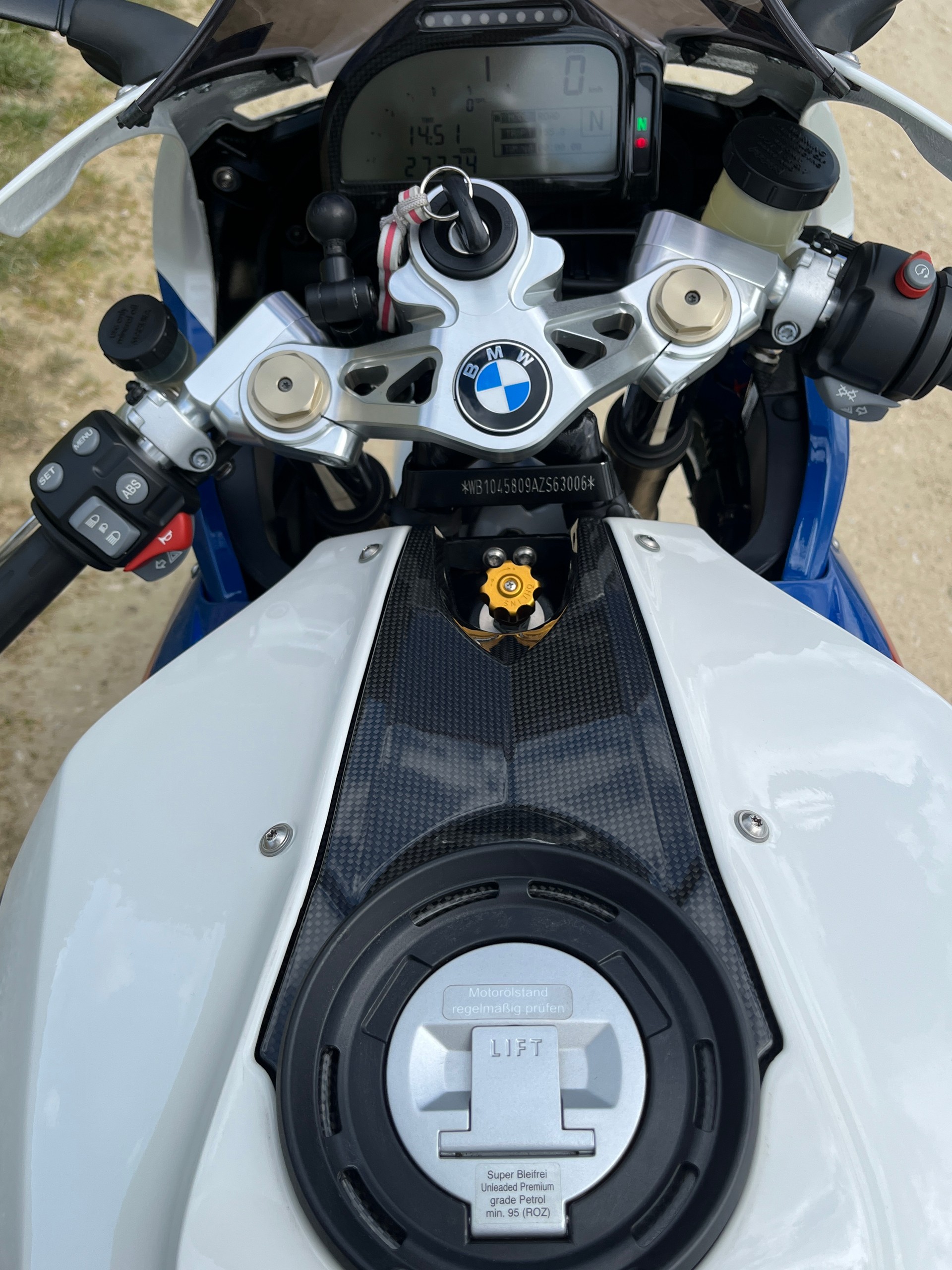 BMW HP2 Sport Motorsport Limited Edition-image-9