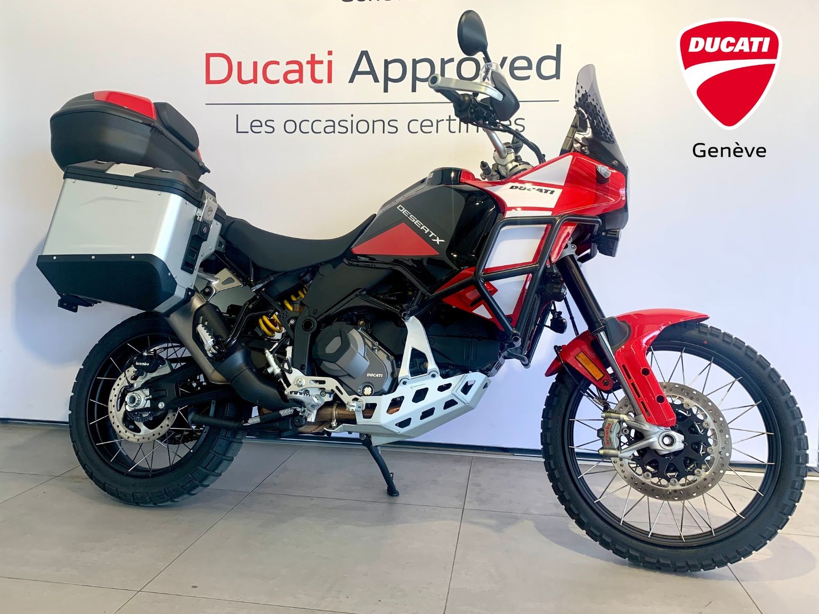 DUCATI Desert X