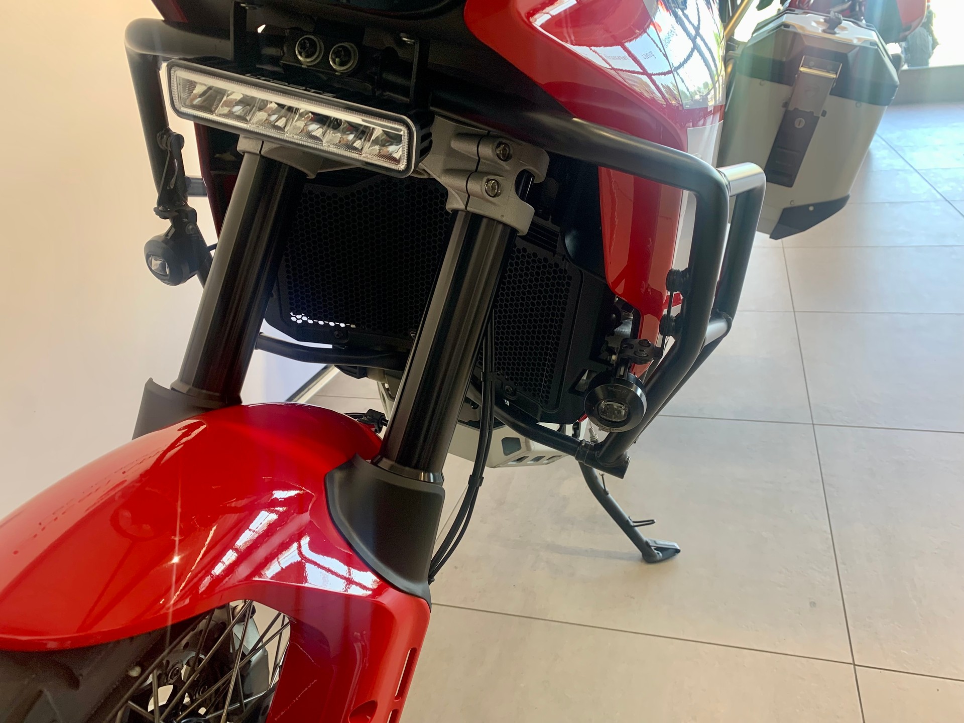 DUCATI Desert X-image-6