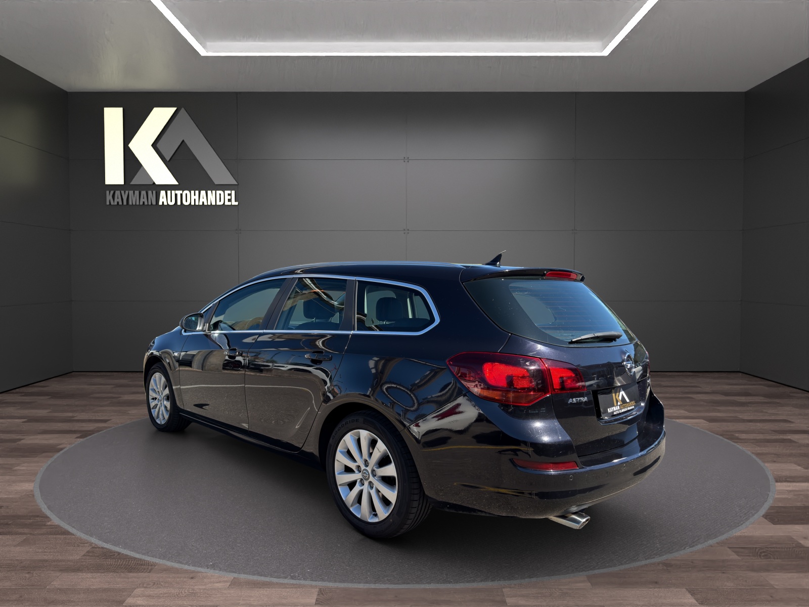 OPEL Astra SportsTourer 1.6i 16V Turbo Sport Automatic – 180 PS | Ab MFK | Mit Garantie | Top Familienkombi-image-2