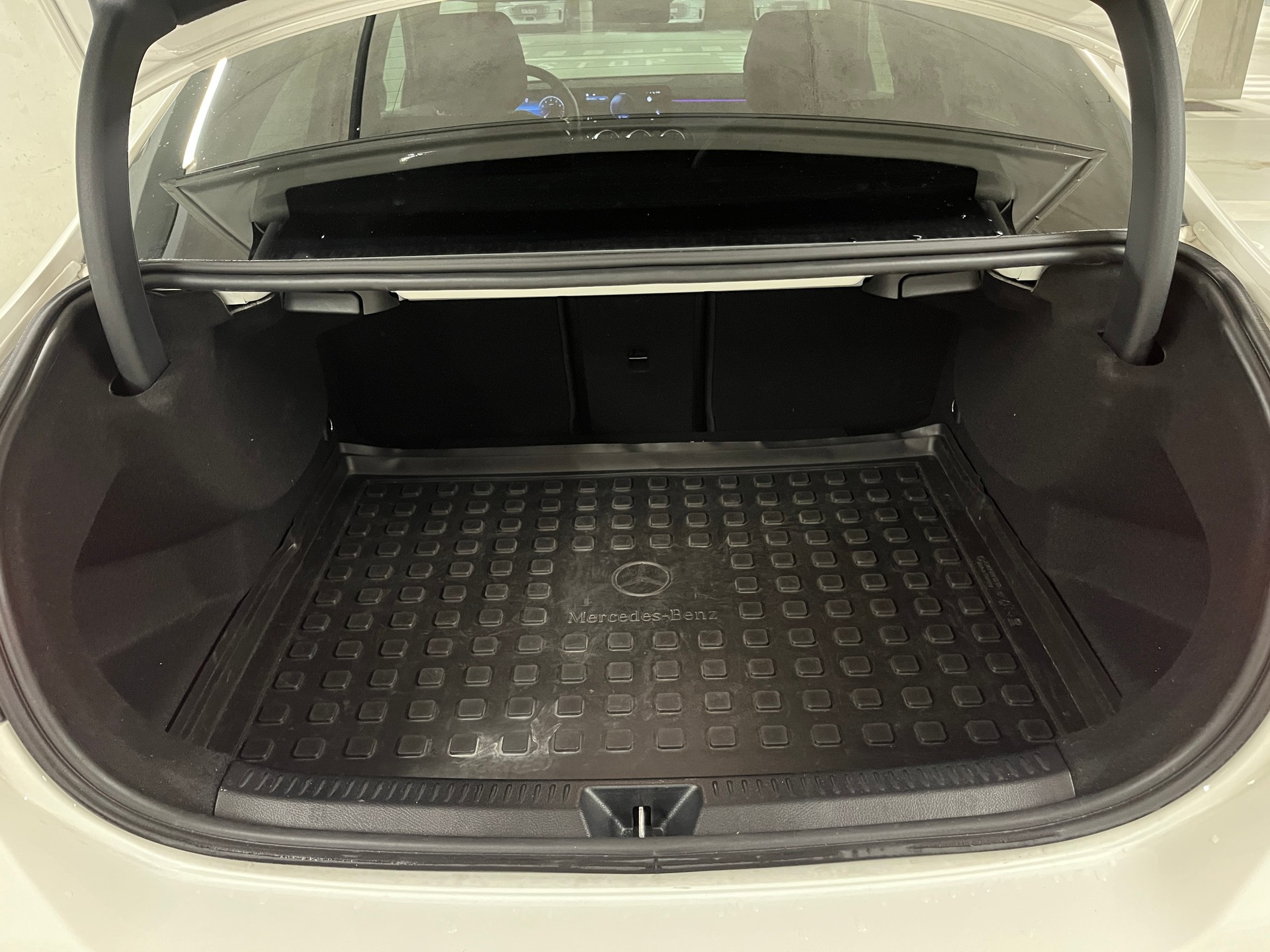 MERCEDES-BENZ A 220 4Matic 8G-DCT-image-14