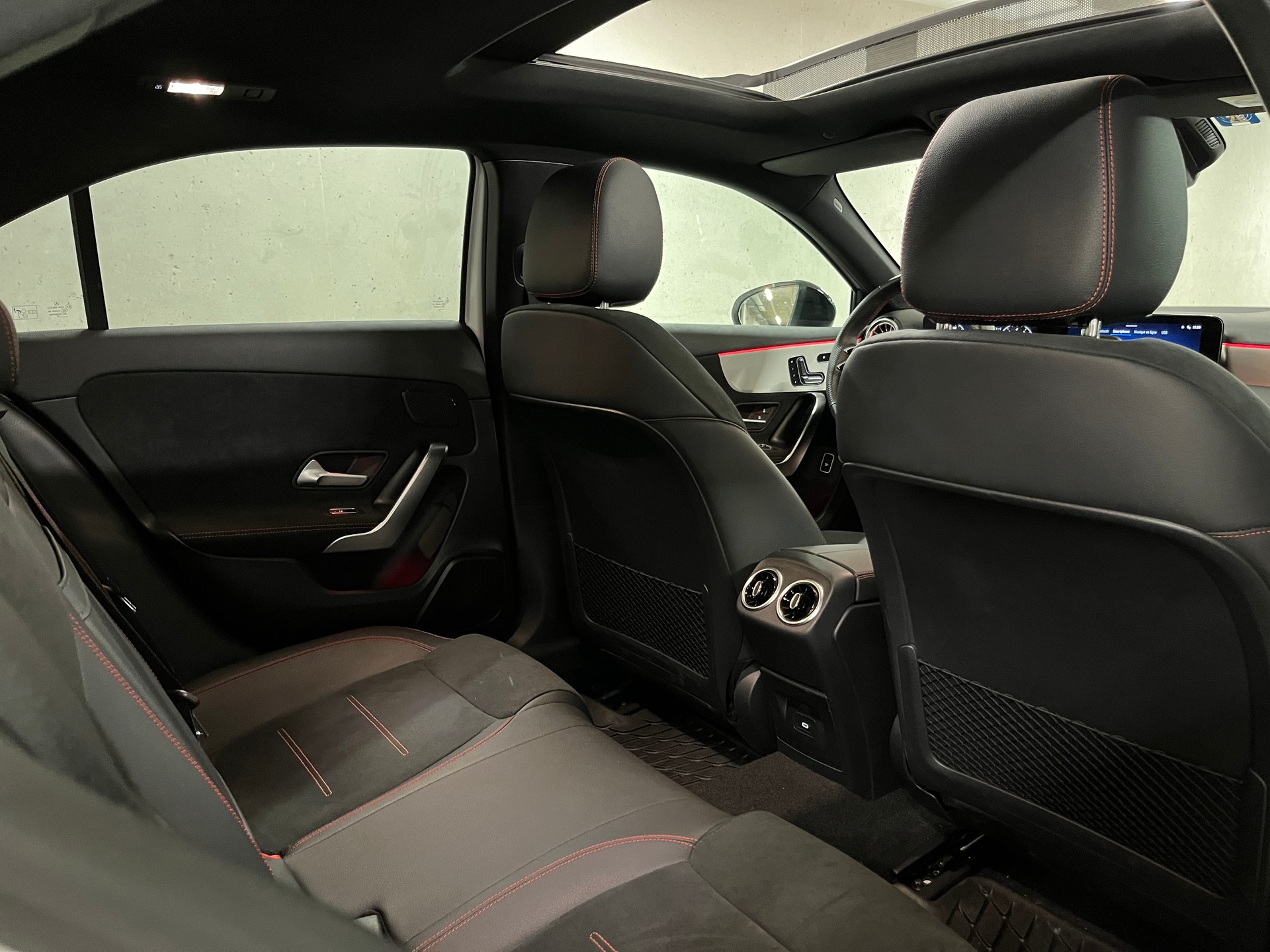 MERCEDES-BENZ A 220 4Matic 8G-DCT-image-16