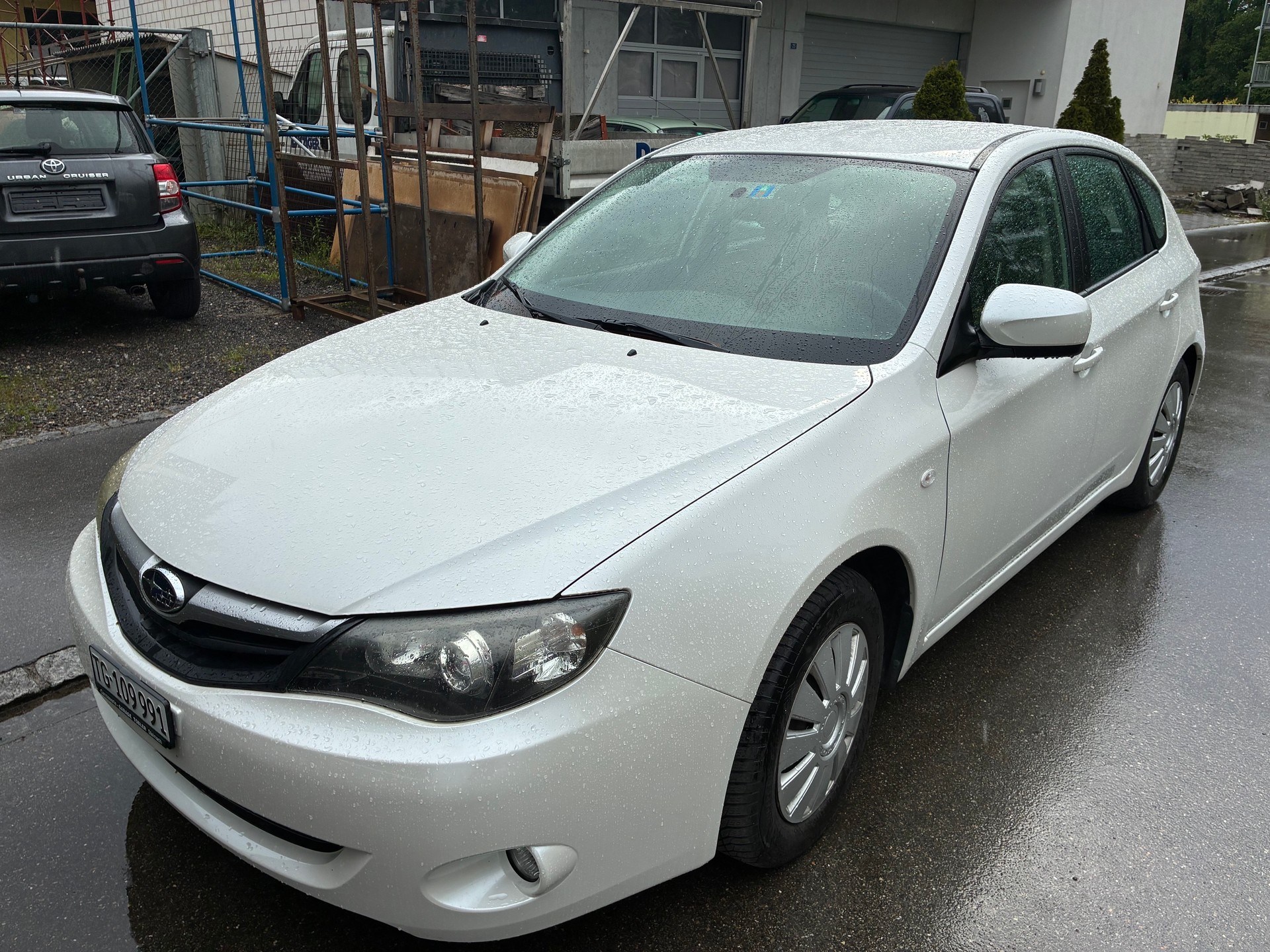 SUBARU 1.5 R Swiss Special-image-0