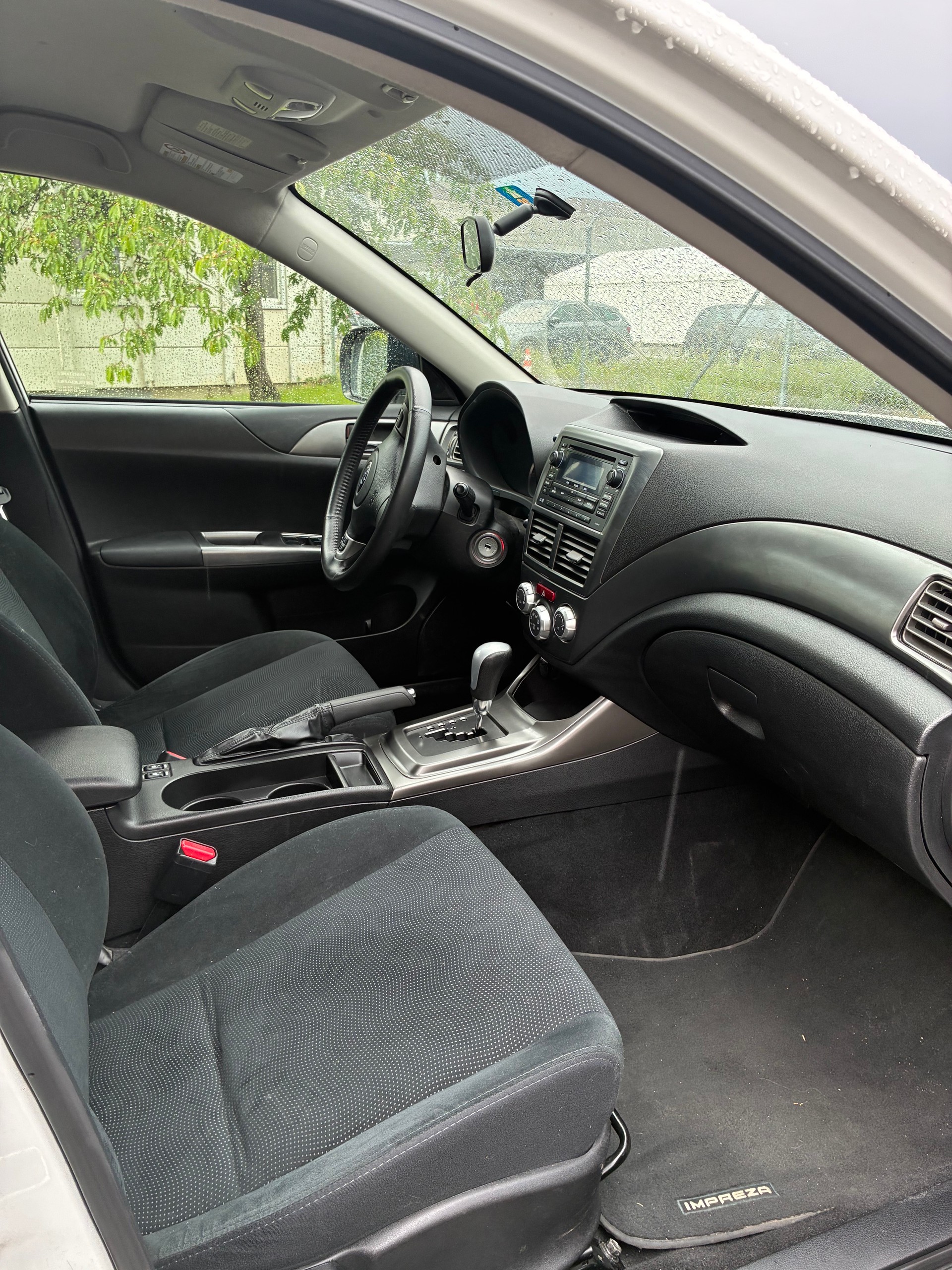 SUBARU 1.5 R Swiss Special-image-2