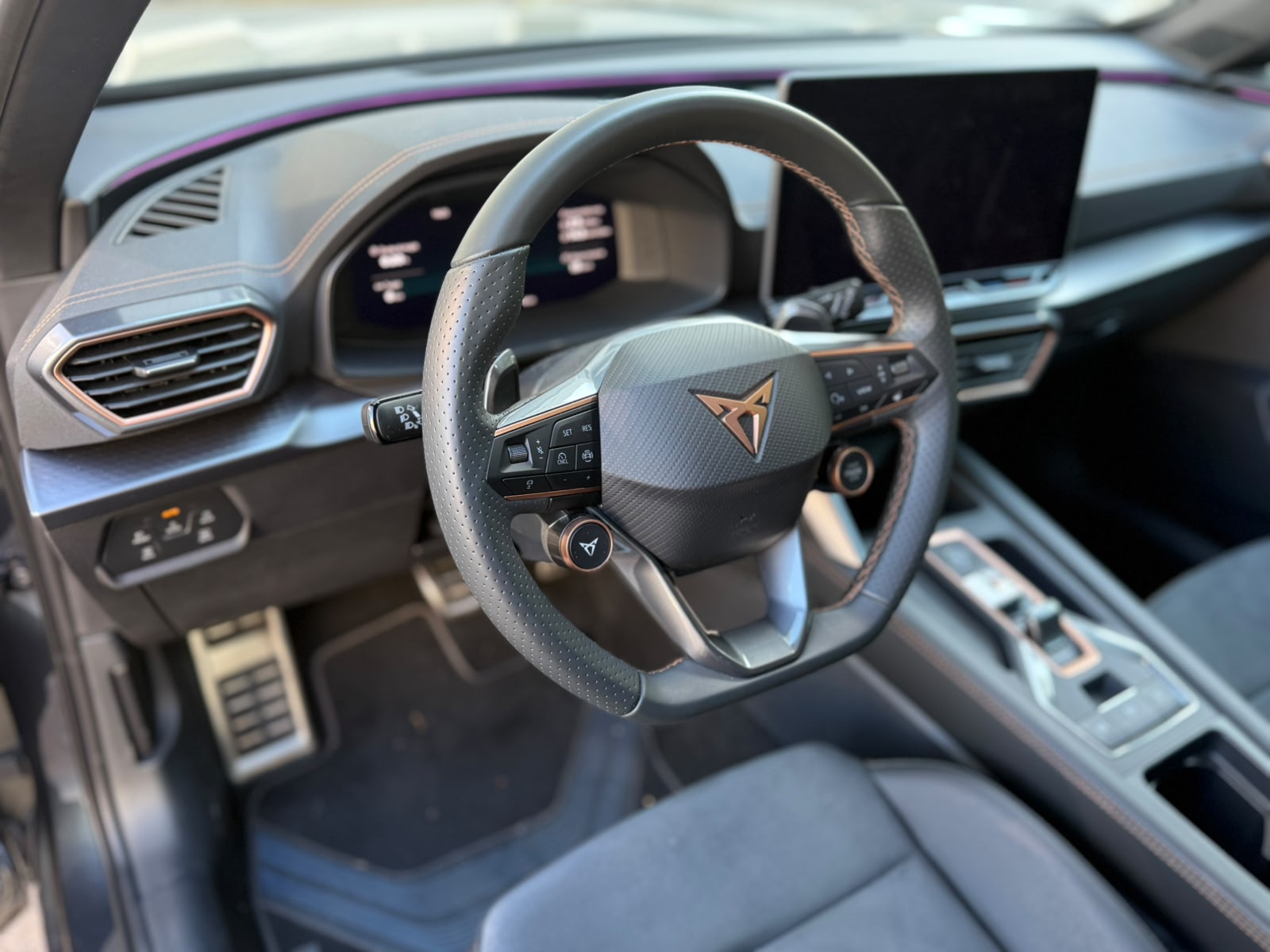 CUPRA 1.5 eHybrid VZ DSG-image-3