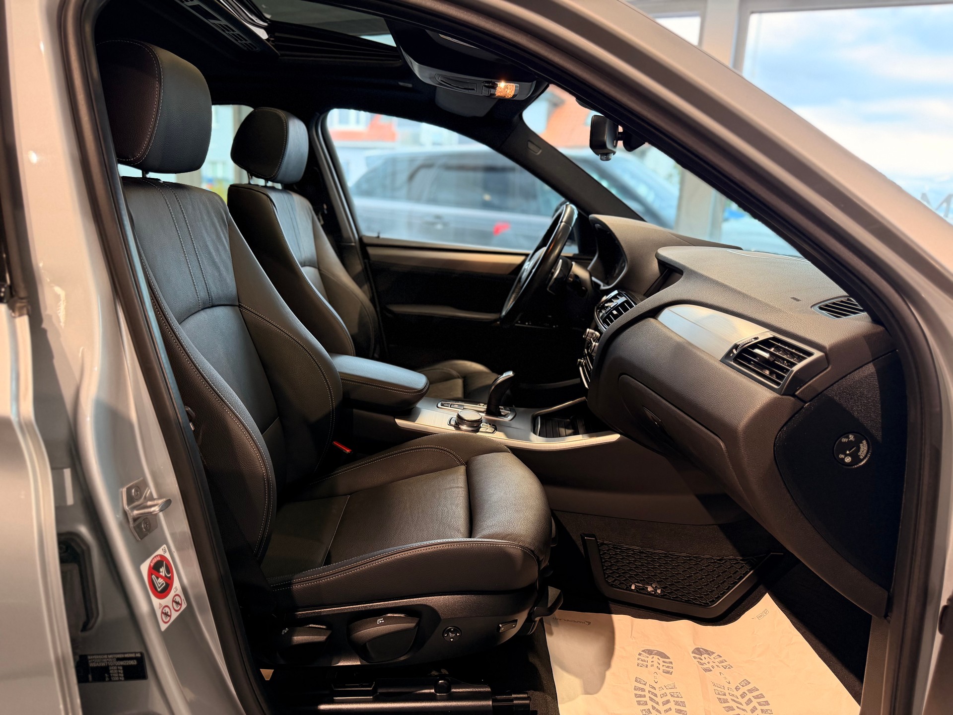 BMW X4 M 40i Steptronic-image-24