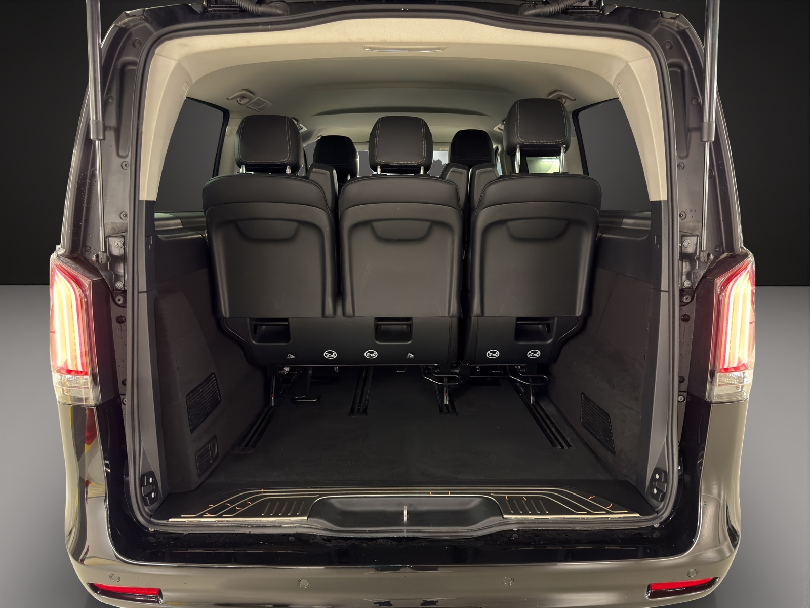 MERCEDES-BENZ V 250 d lang Avantgarde 4Matic G-Tronic-image-14