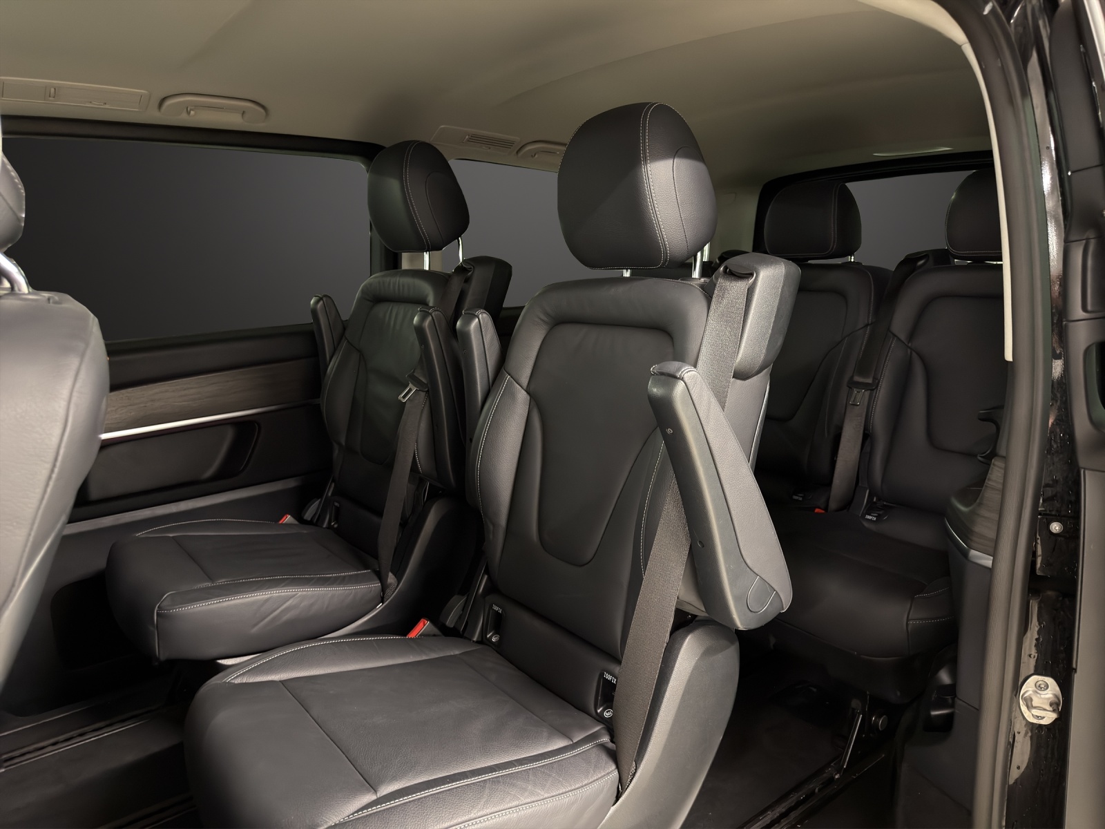 MERCEDES-BENZ V 250 d lang Avantgarde 4Matic G-Tronic-image-13