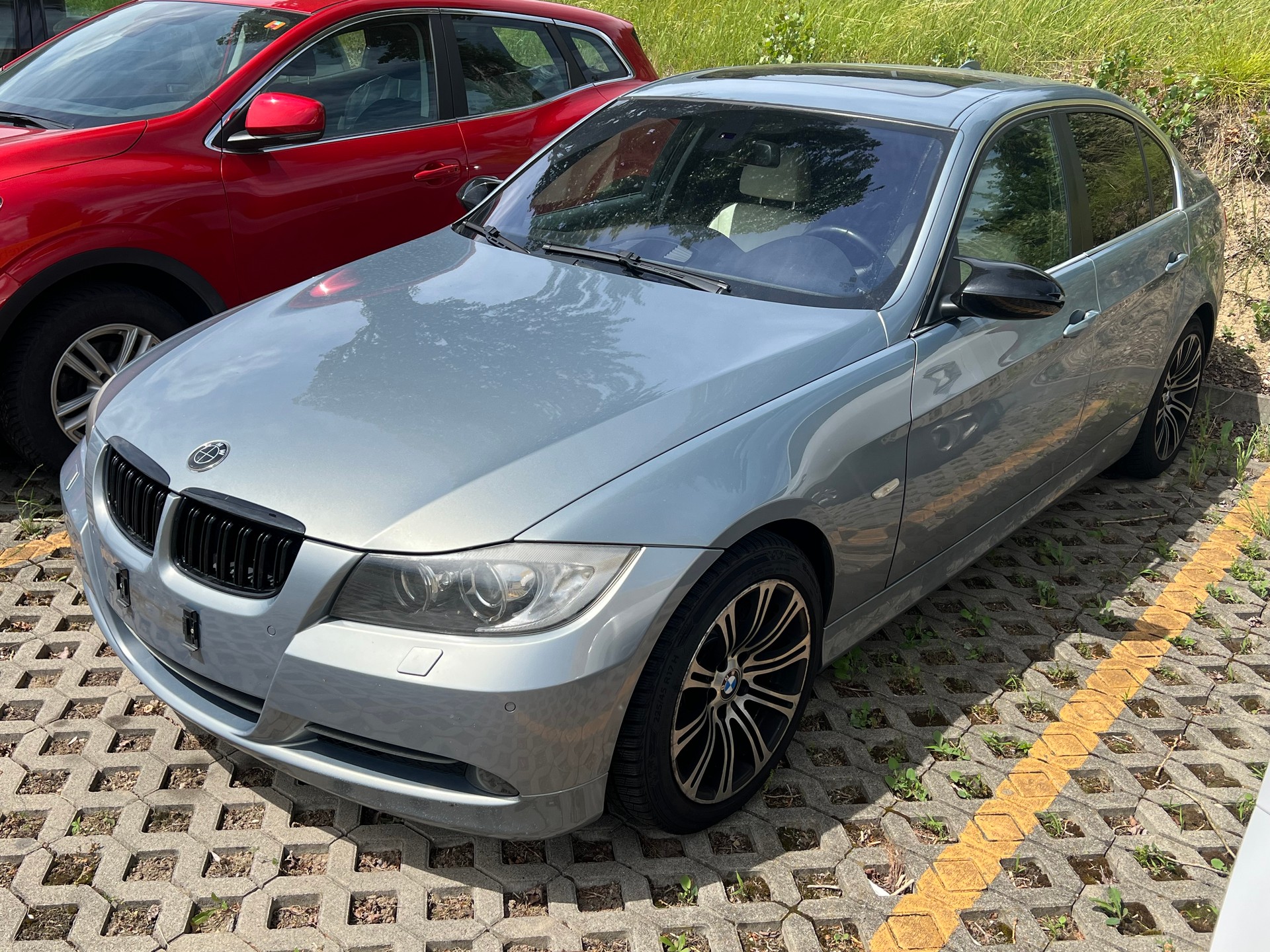 BMW 330xd-image-1