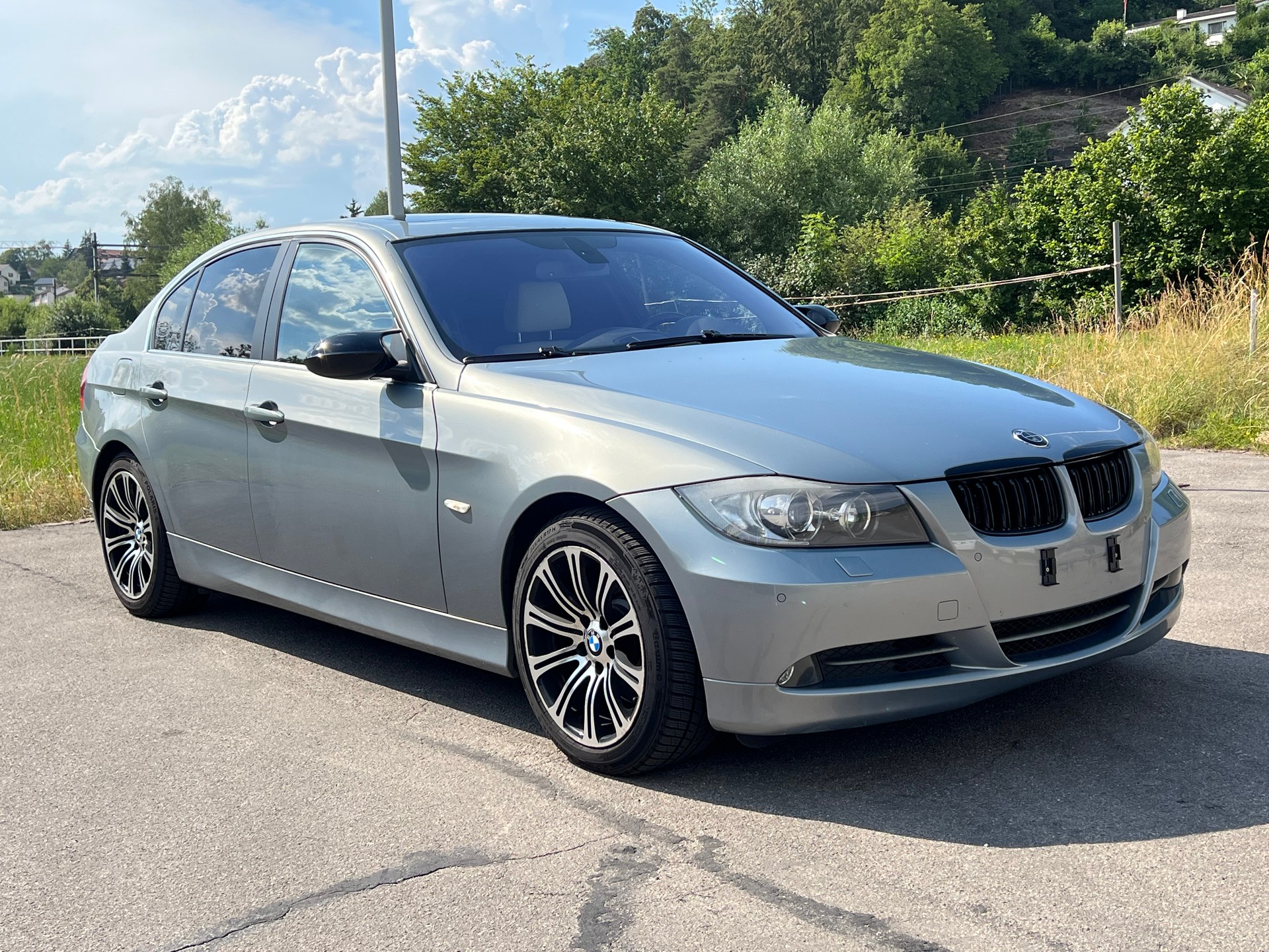 BMW 330xd-image-2