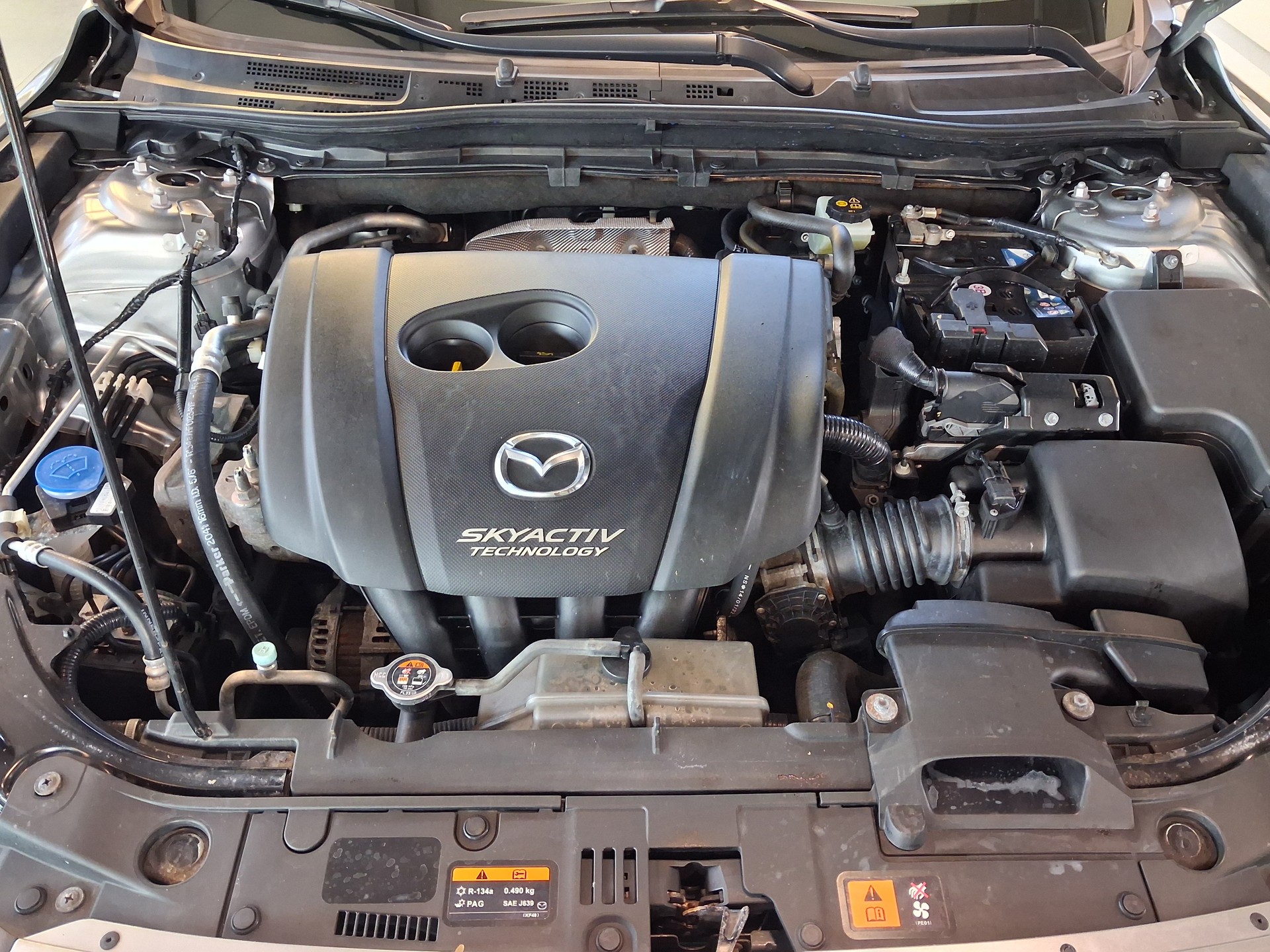 MAZDA 3 2.0 16V Revolution-image-10