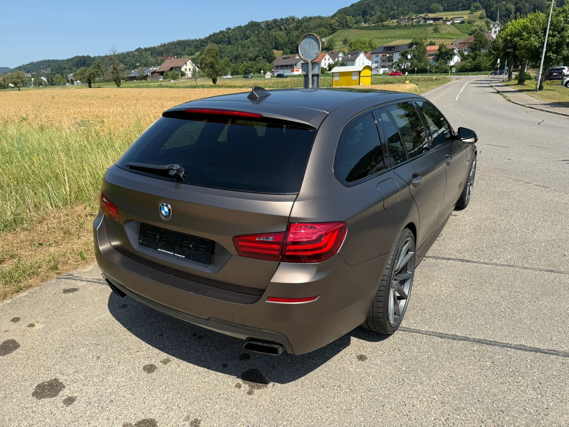 BMW M550d Touring xDrive Steptronic-image-4