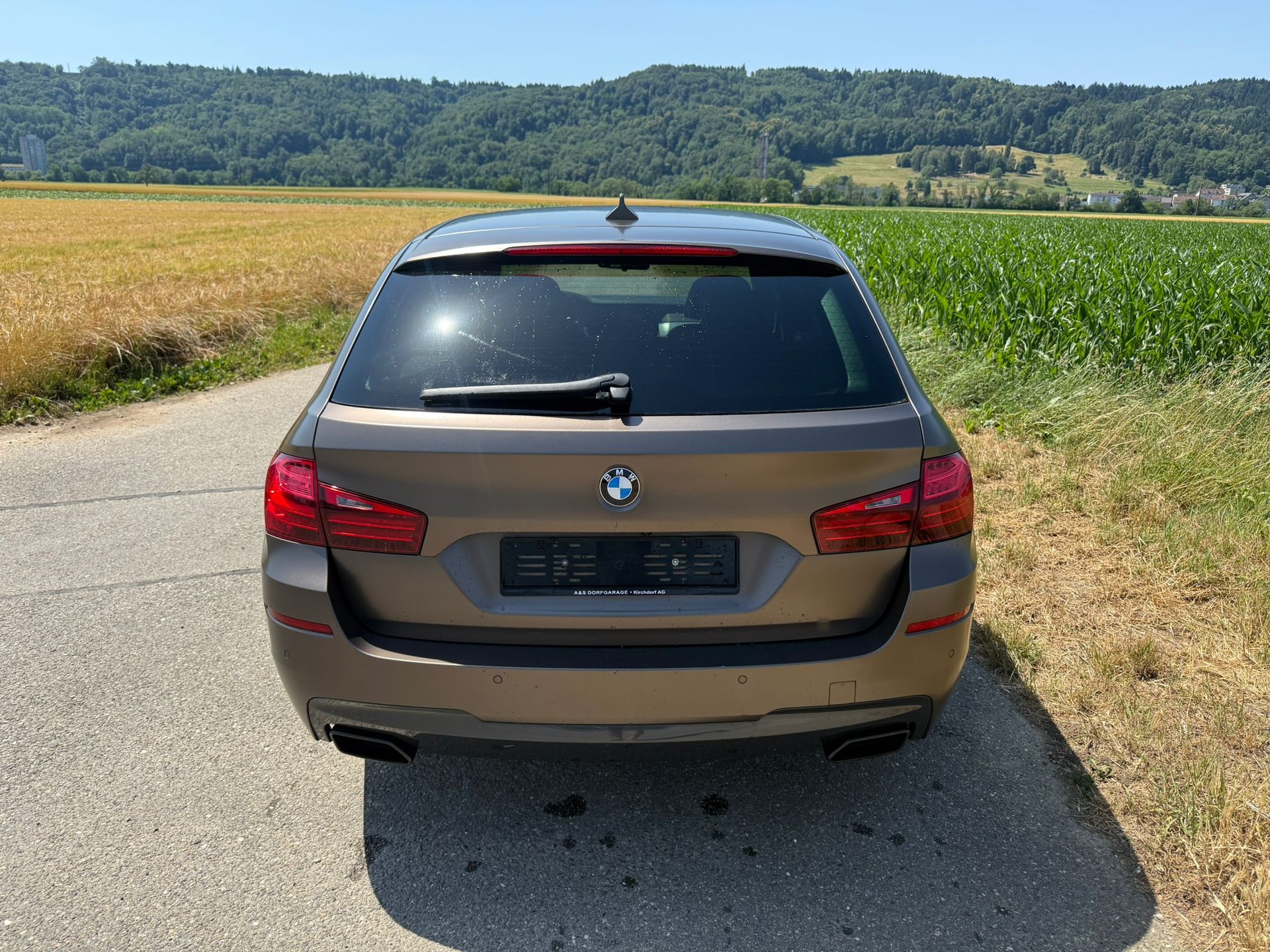 BMW M550d Touring xDrive Steptronic-image-3