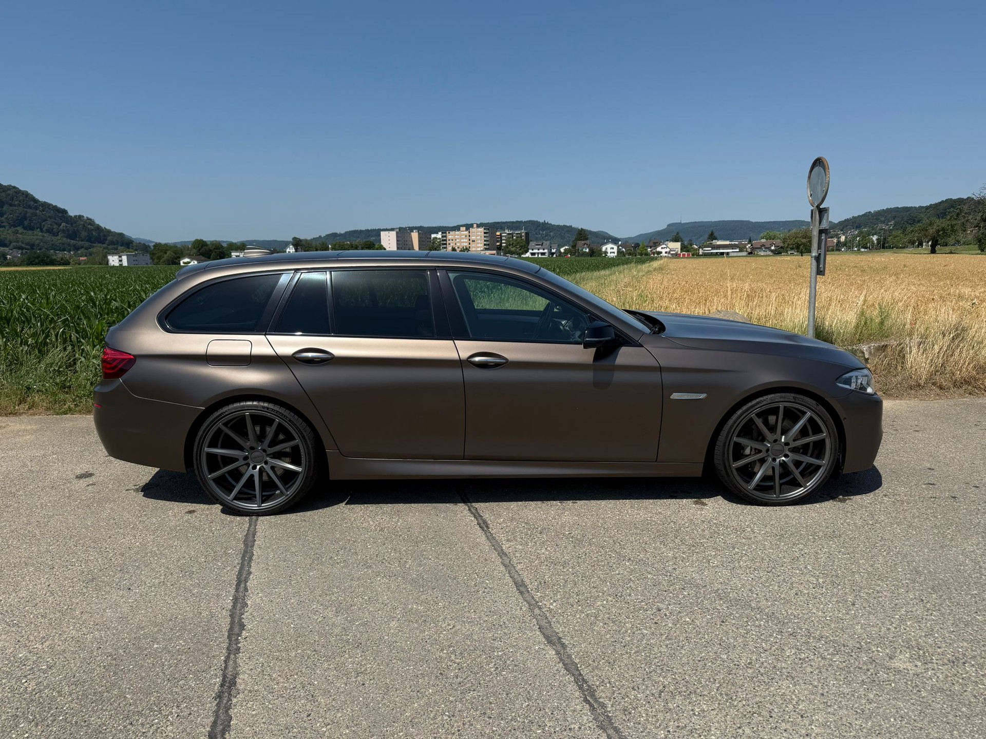 BMW M550d Touring xDrive Steptronic-image-5
