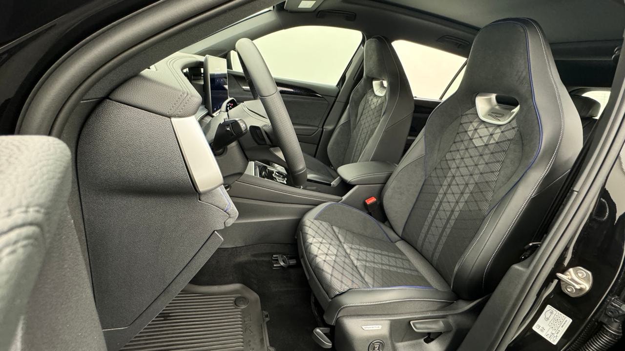 VW Tayron 2.0 TDI SCR R-Line 4Motion DSG-image-4