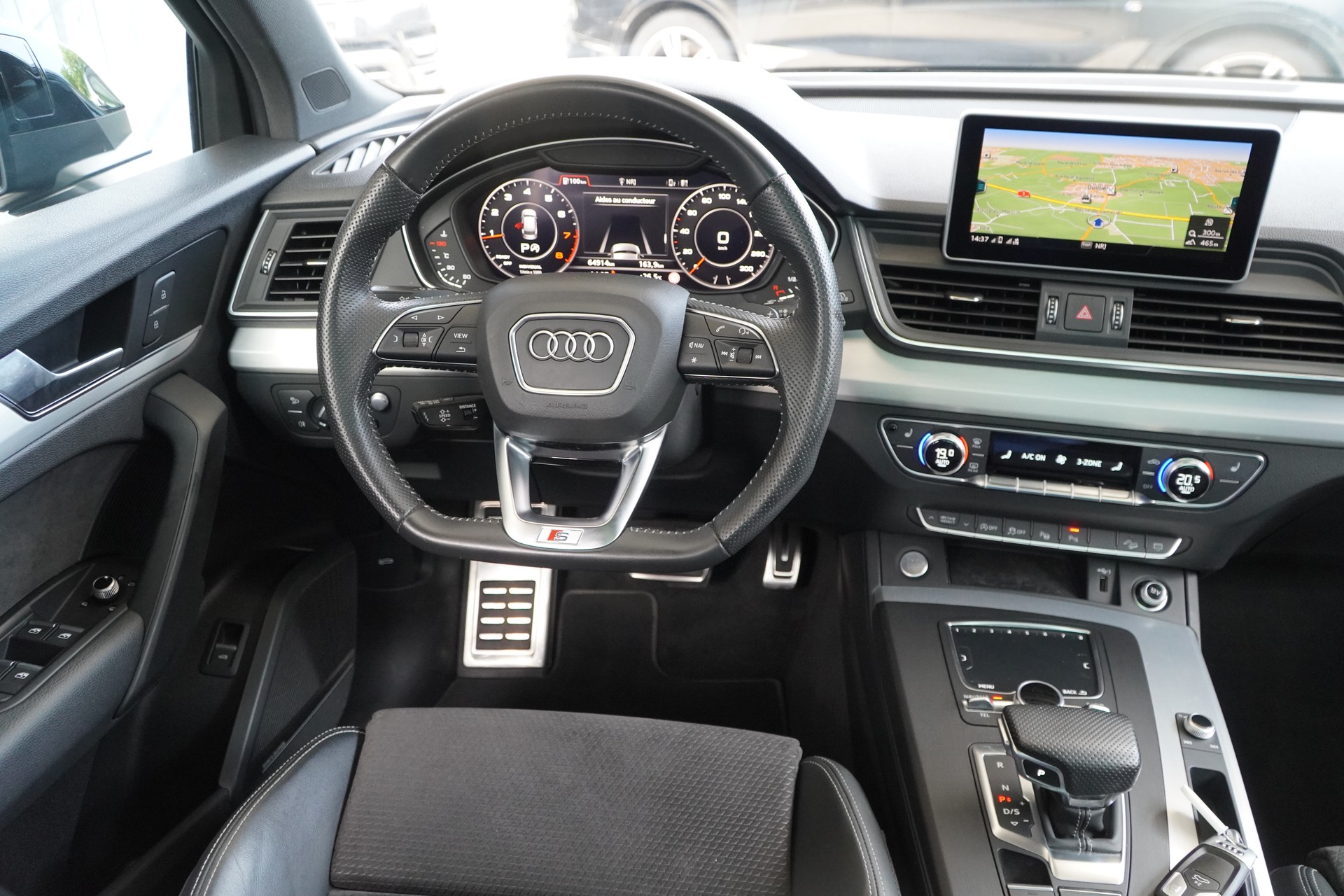 AUDI Q5 45 TFSI sport quattro S-tronic-image-14