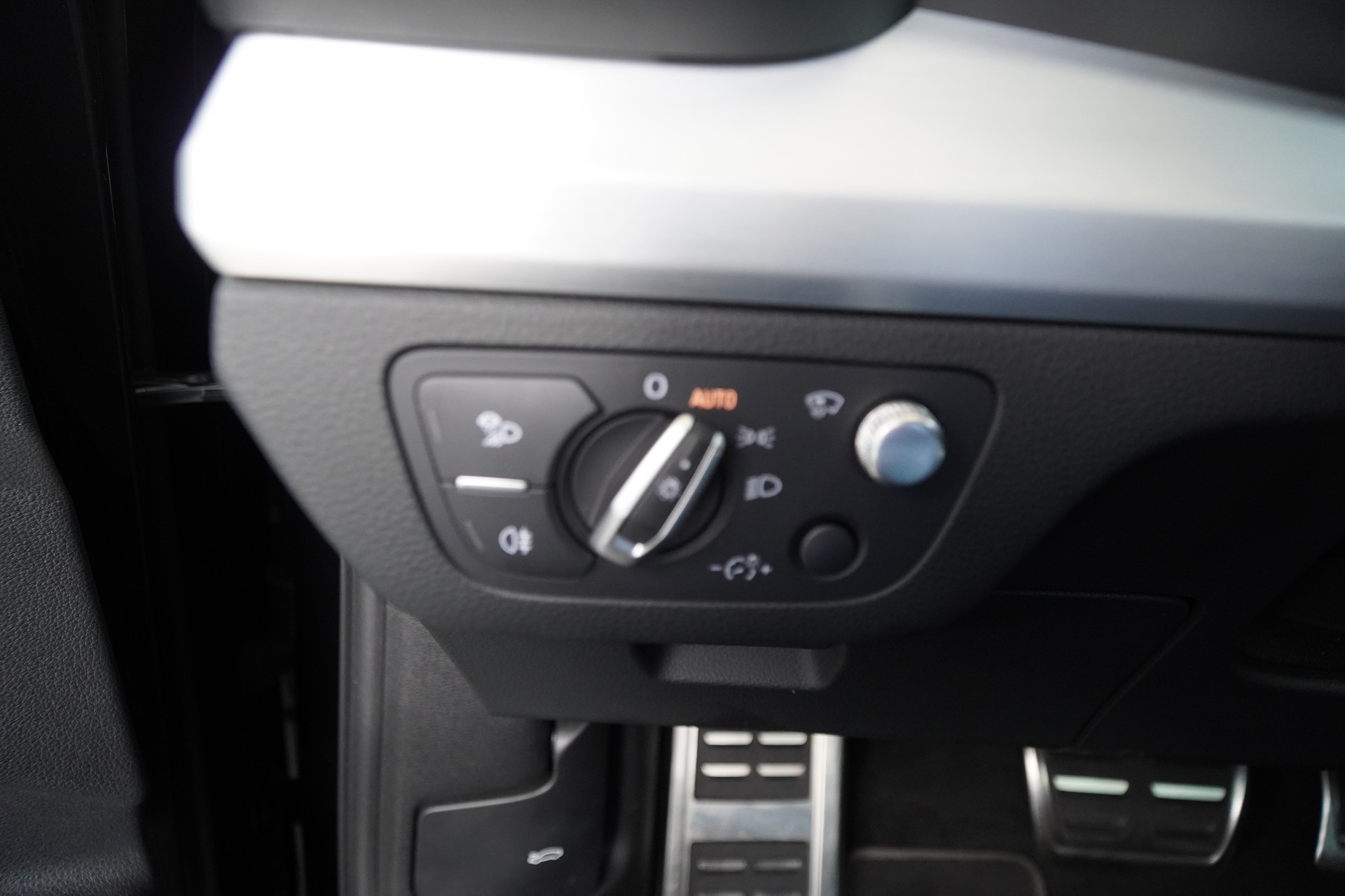 AUDI Q5 45 TFSI sport quattro S-tronic-image-31