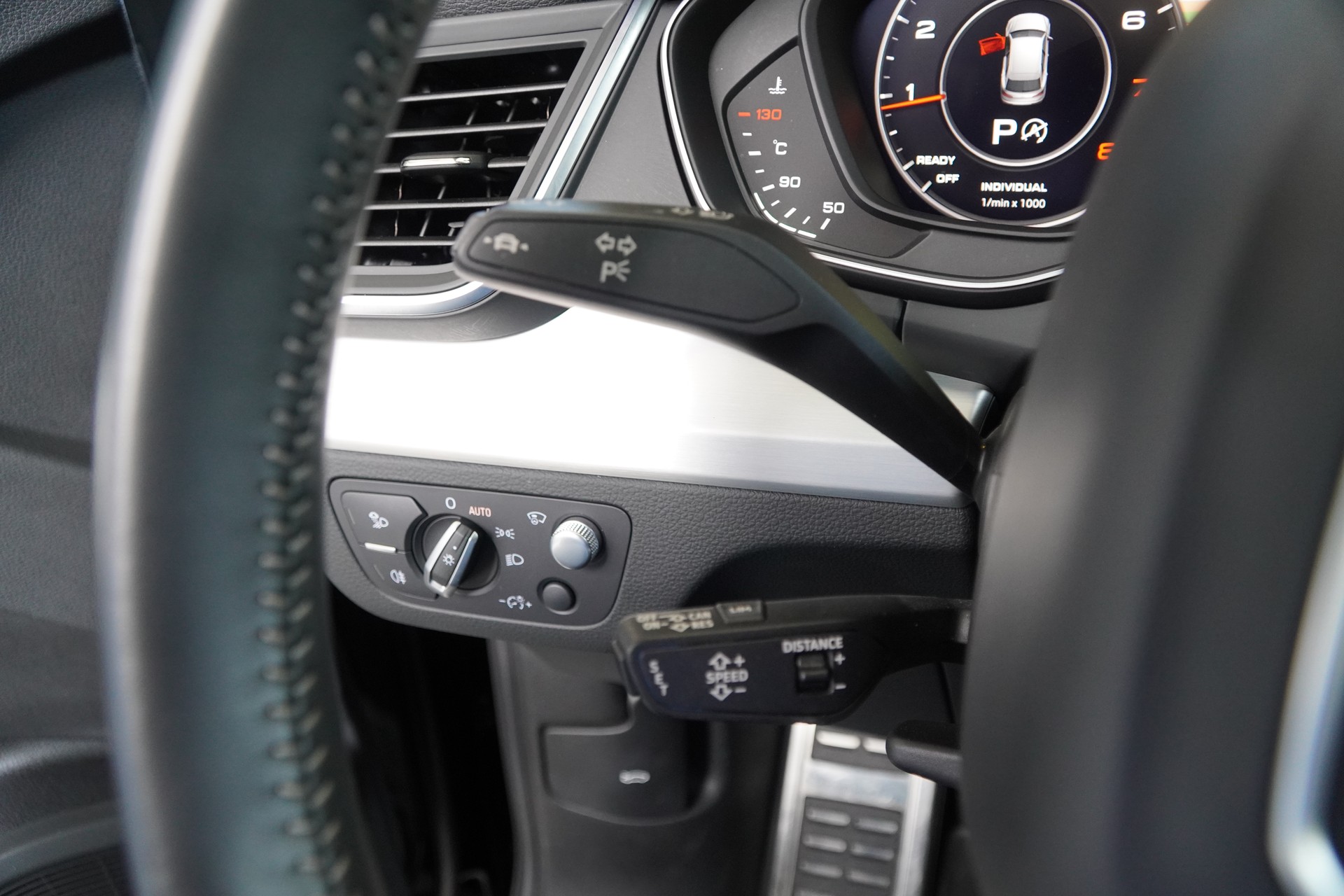 AUDI Q5 45 TFSI sport quattro S-tronic-image-28