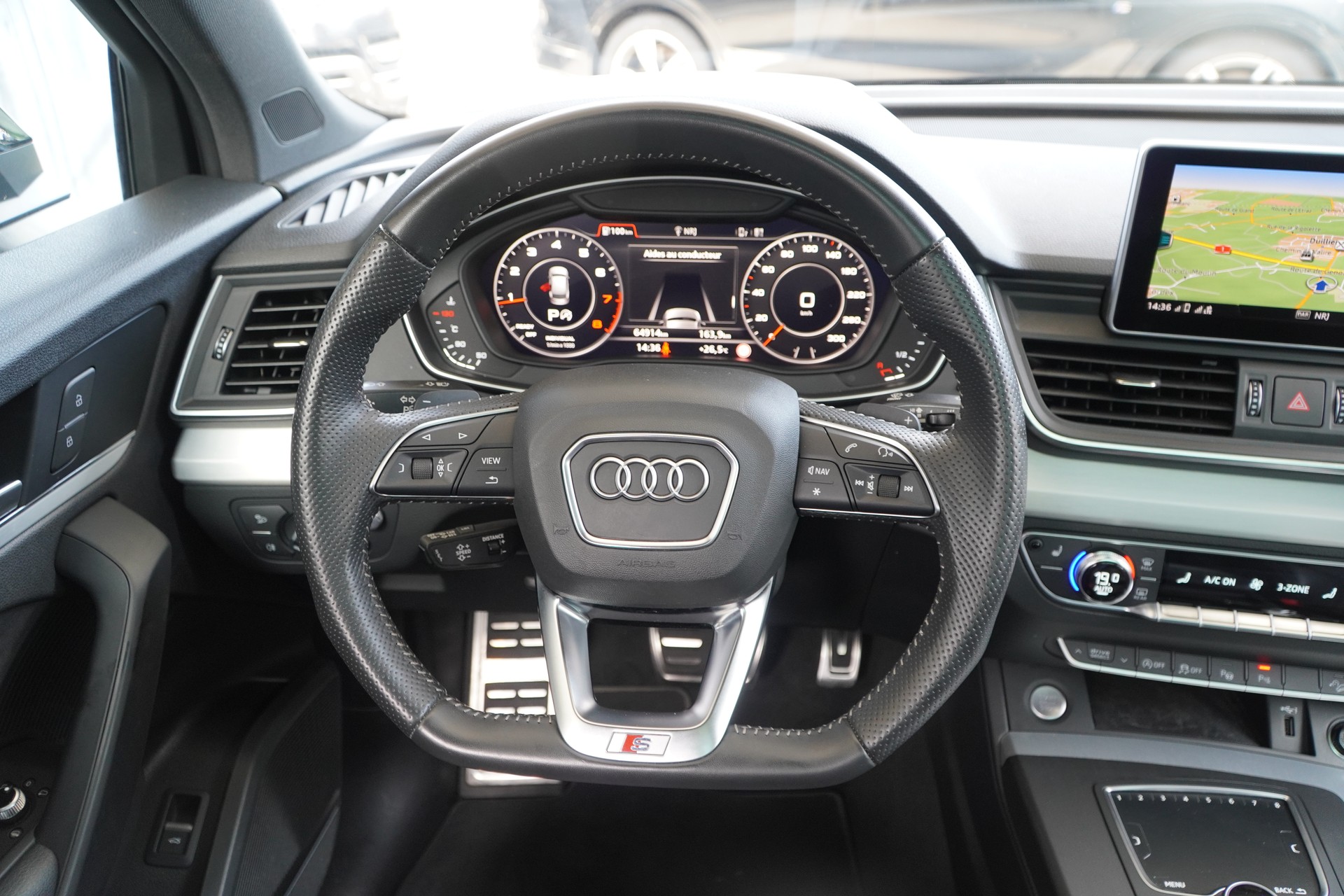 AUDI Q5 45 TFSI sport quattro S-tronic-image-18