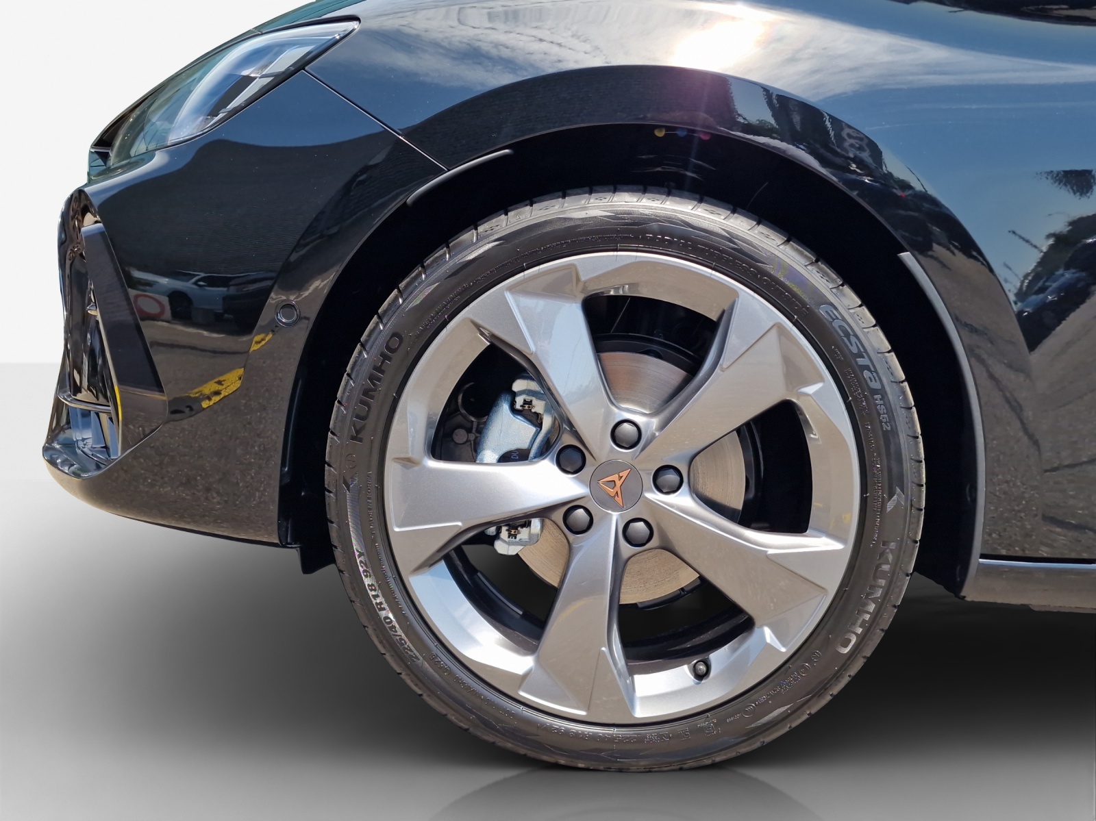 CUPRA LEON 1.5 TSI DSG-image-13