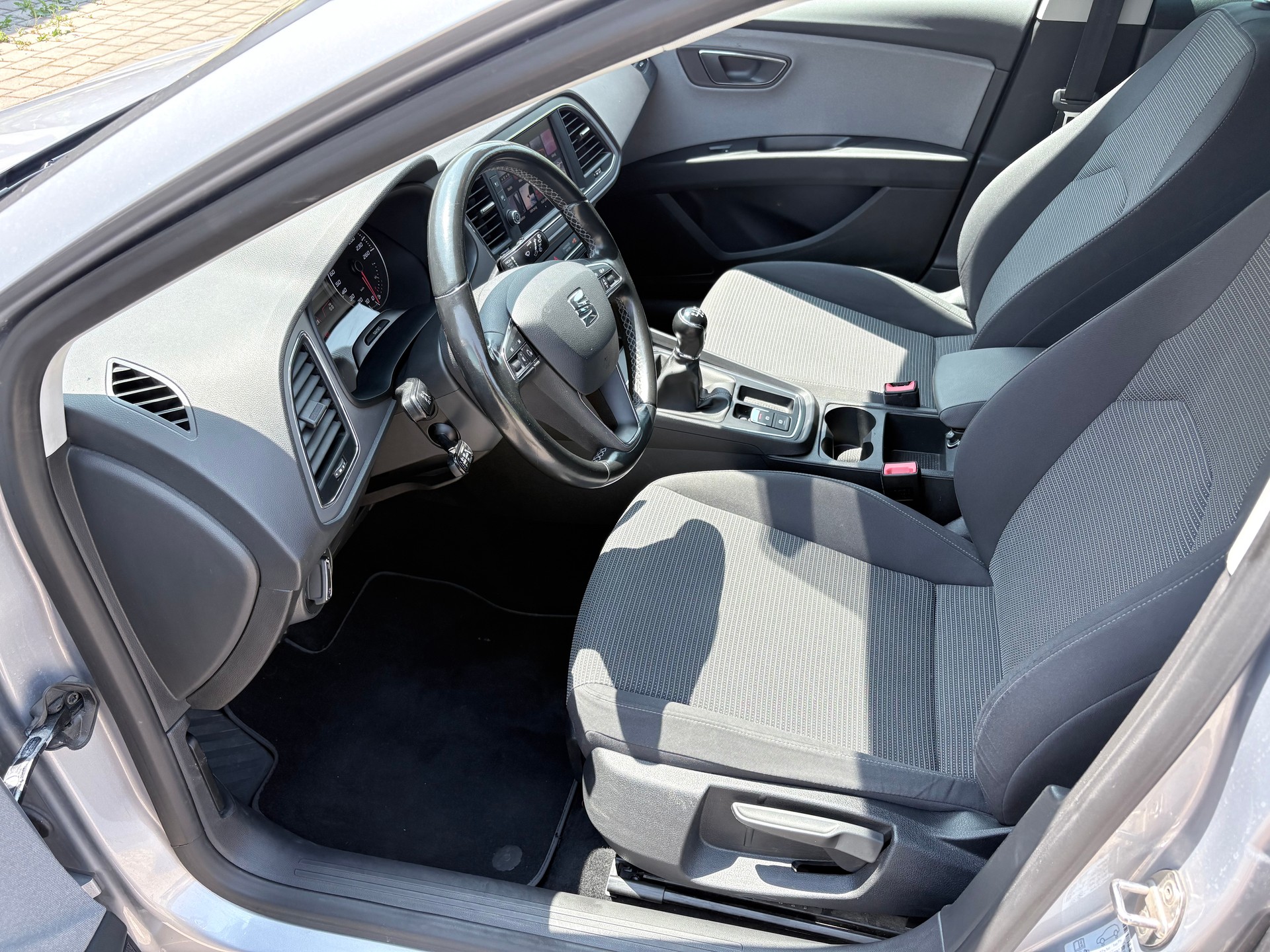 SEAT ST1.6TDI 4D-image-6