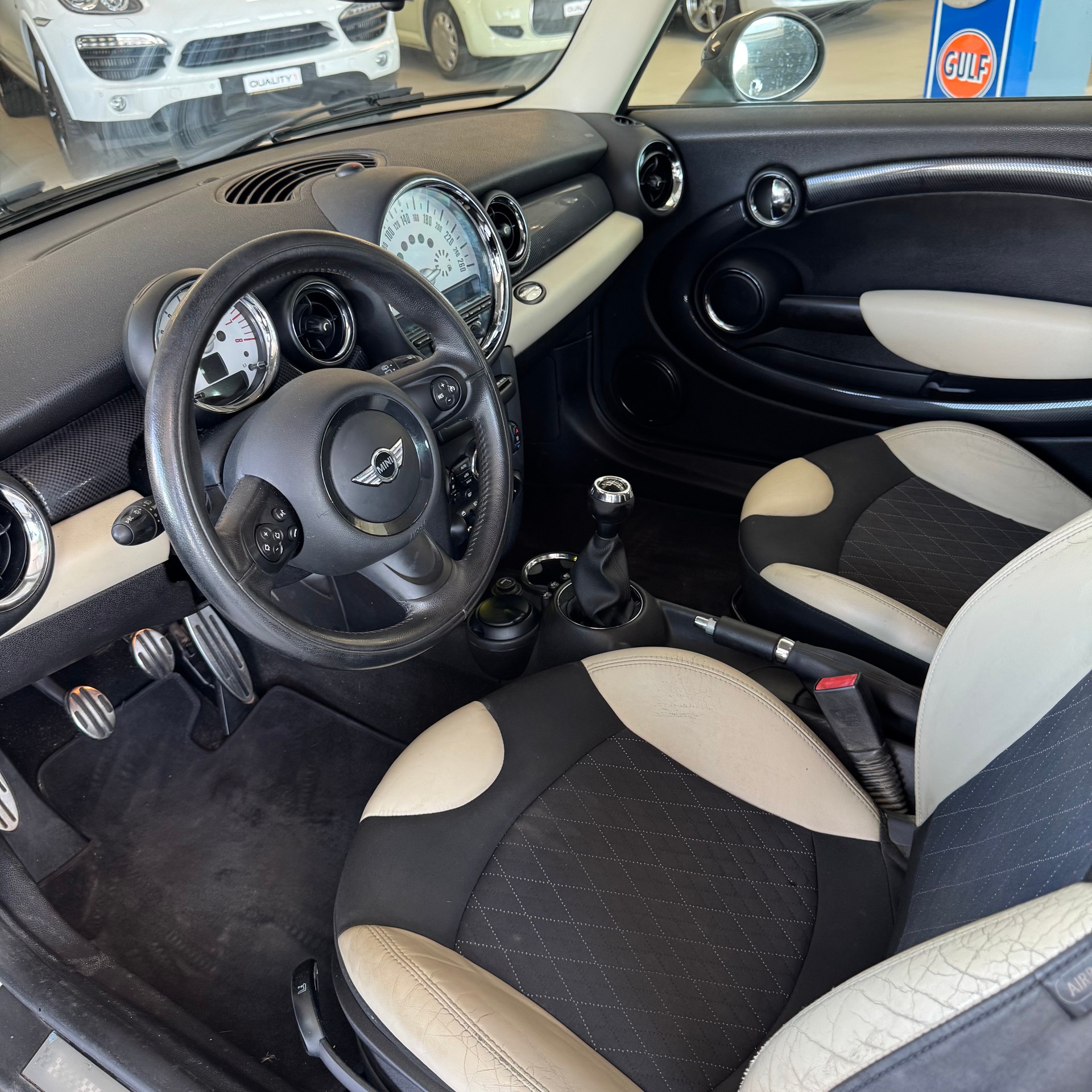 MINI R56 i Cooper S-image-6