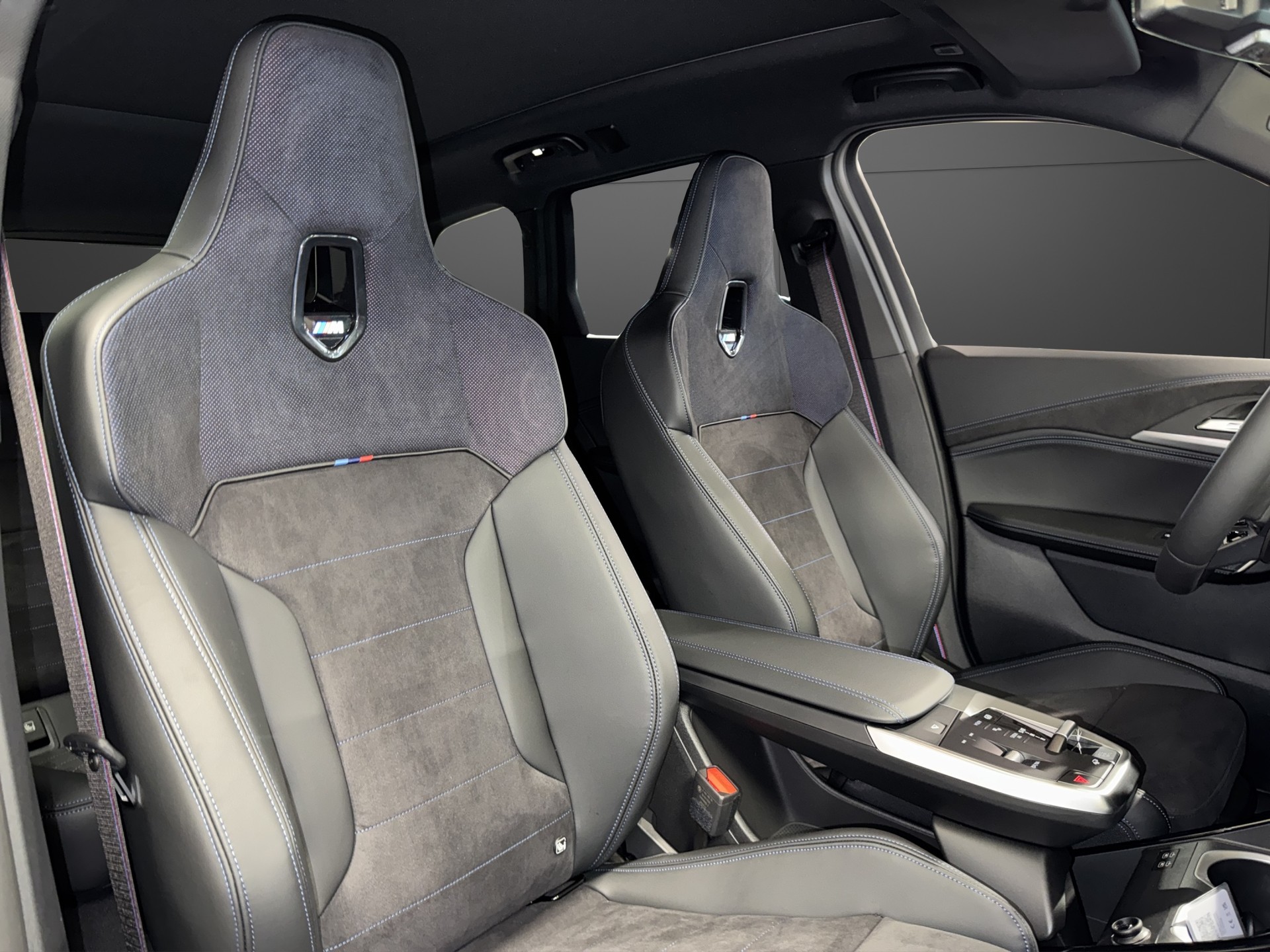 BMW X1 M35i-image-17