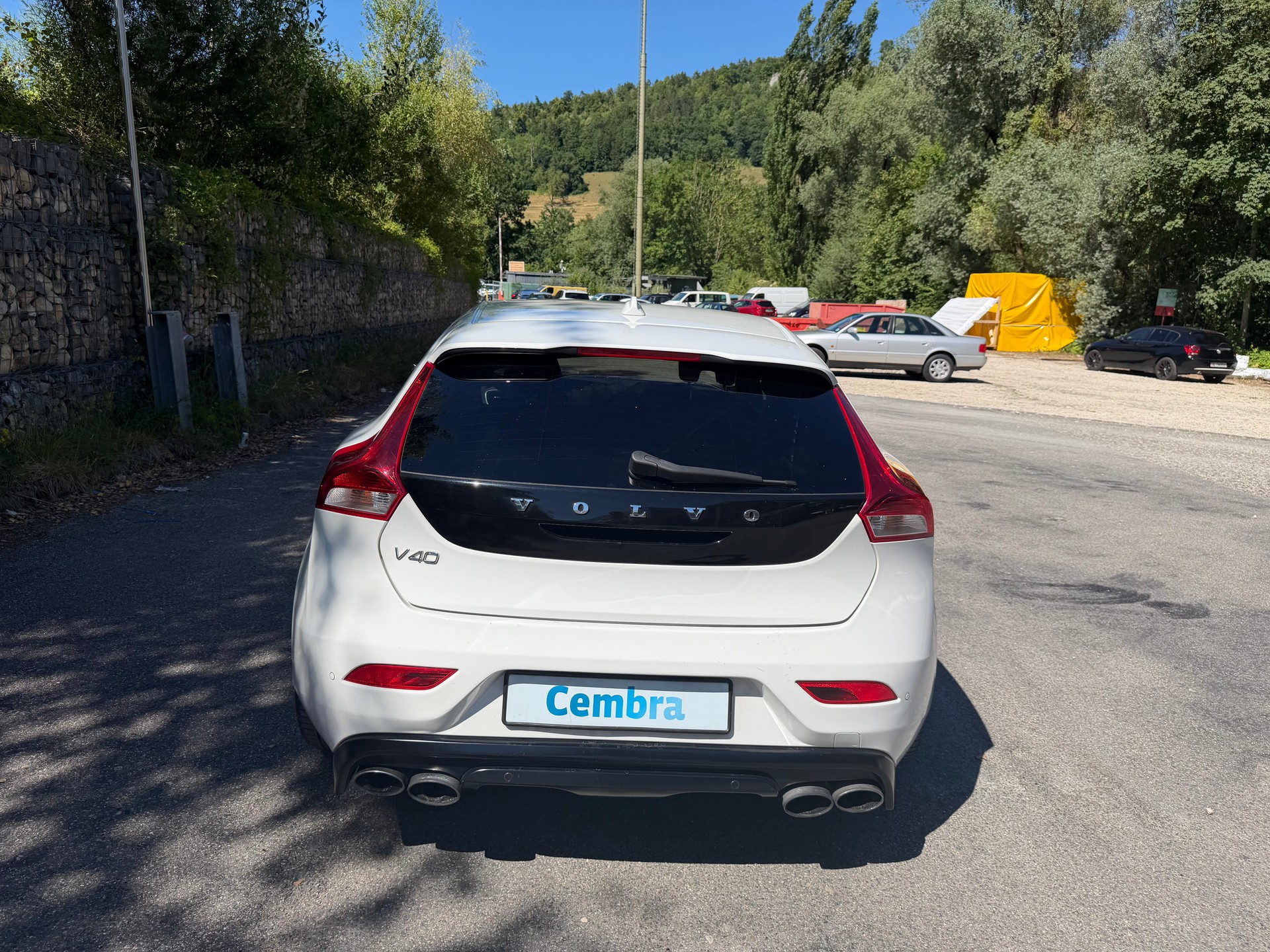 VOLVO V40 T2 Sport200-image-5