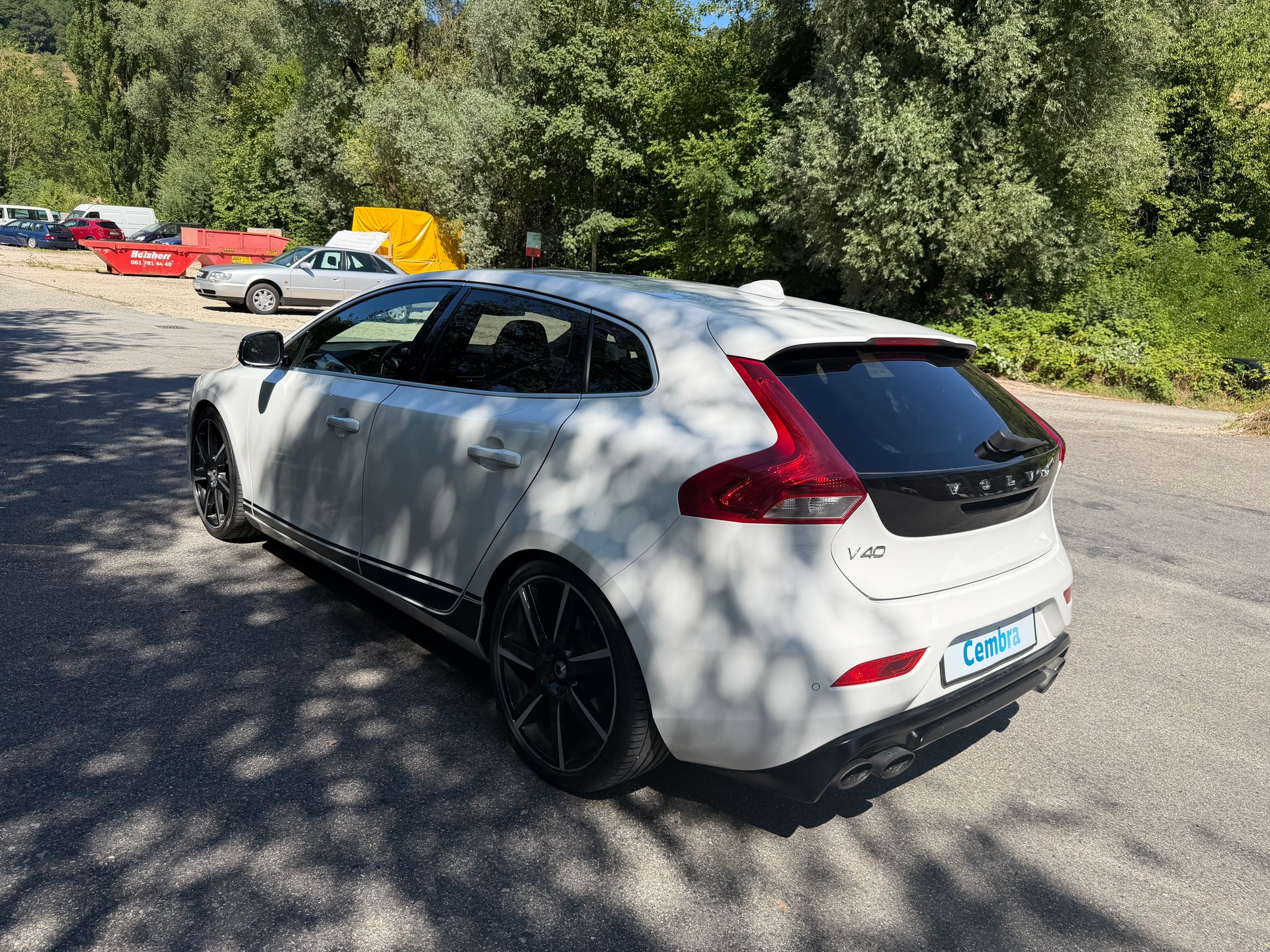 VOLVO V40 T2 Sport200-image-6