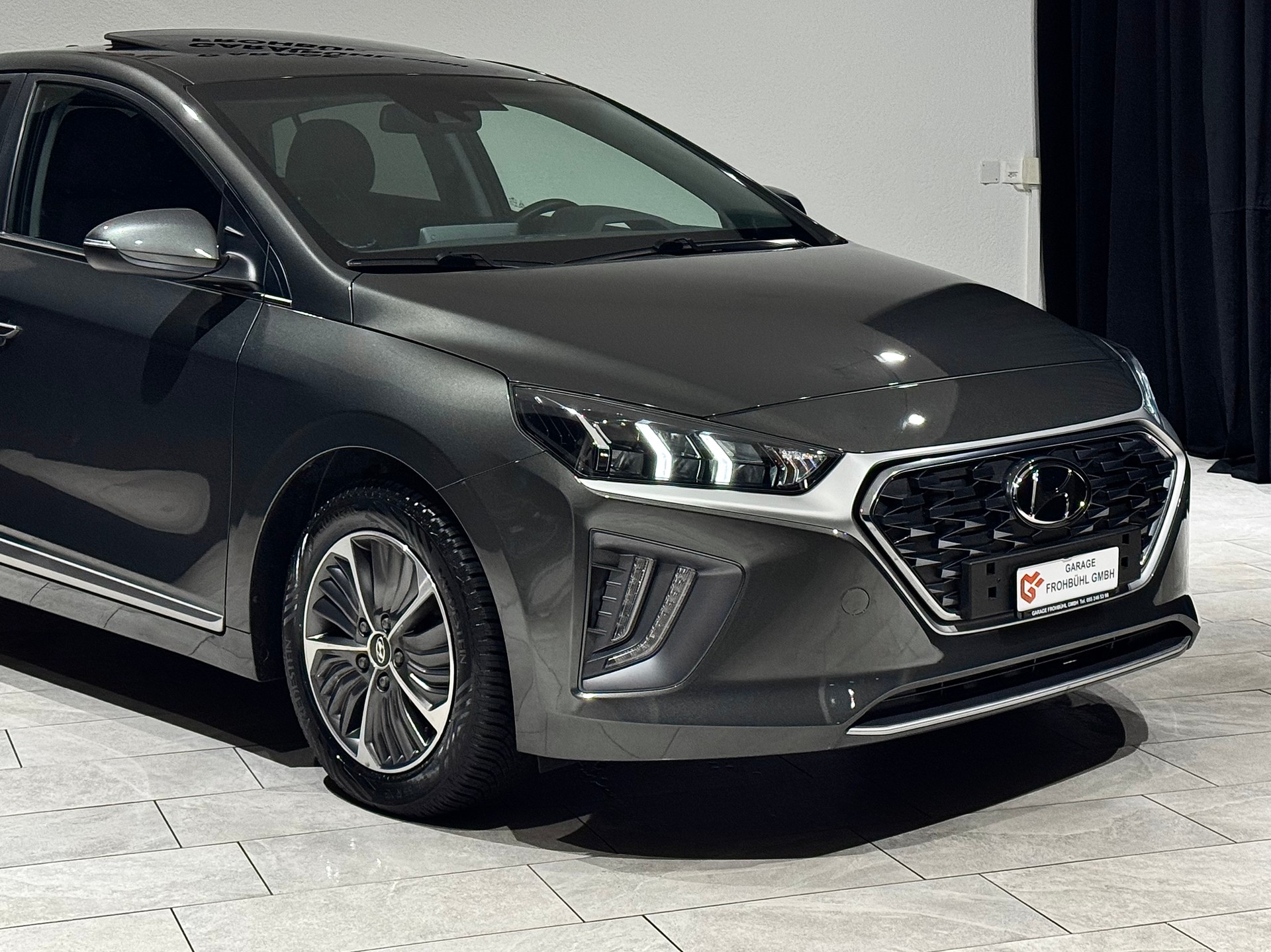 HYUNDAI Ioniq 1.6 GDi HEV Amplia DCT | 1.Hand |-image-8