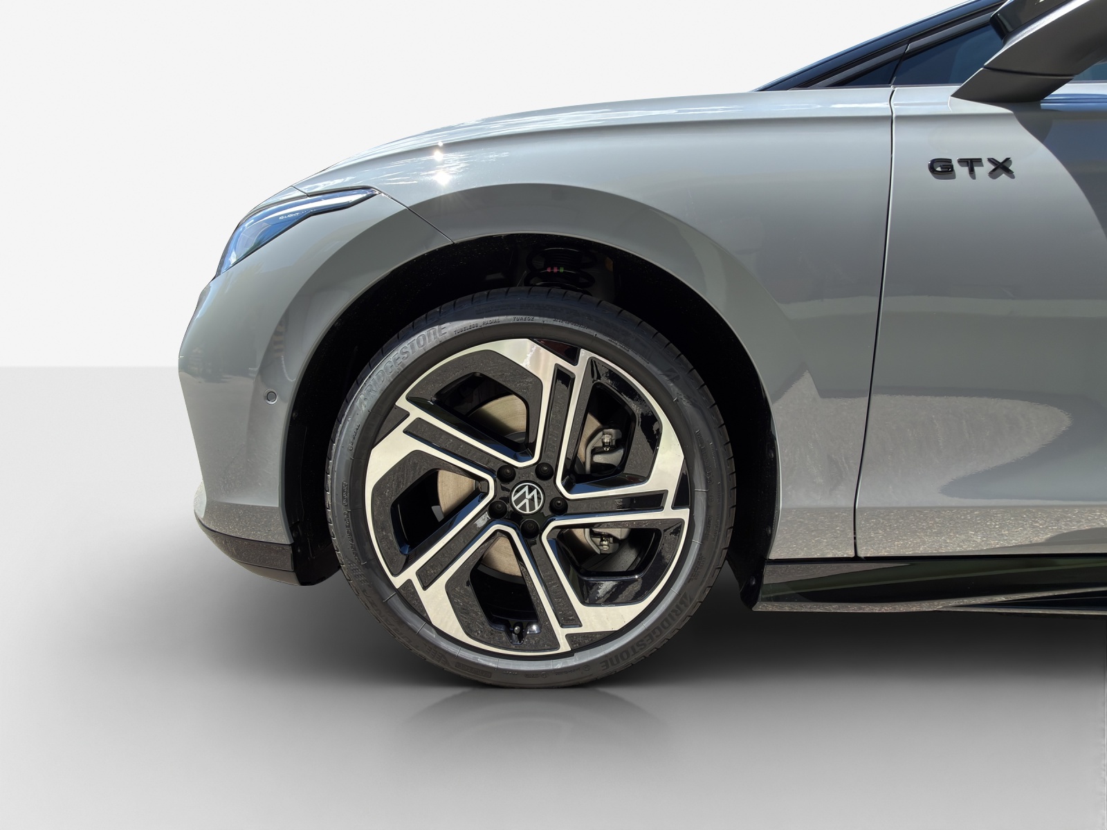VW ID.7 Tourer GTX 86 kWh GTX 4 Motion-image-15