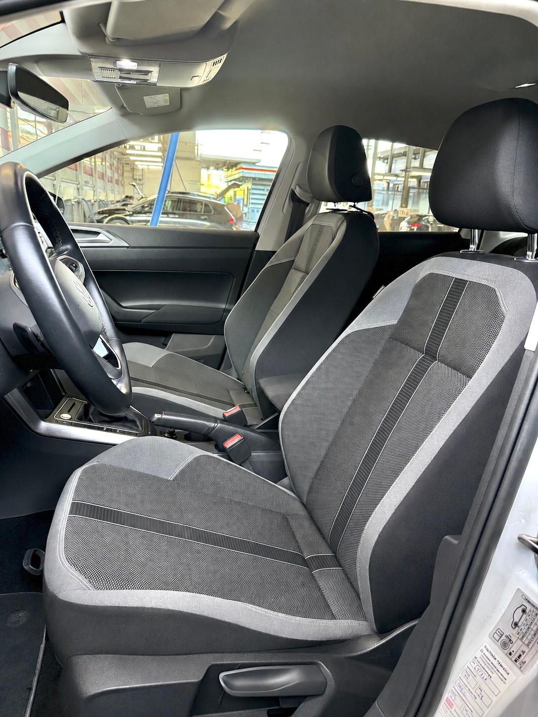 VW Polo 1.0 TSI 110PS Style DSG-image-10
