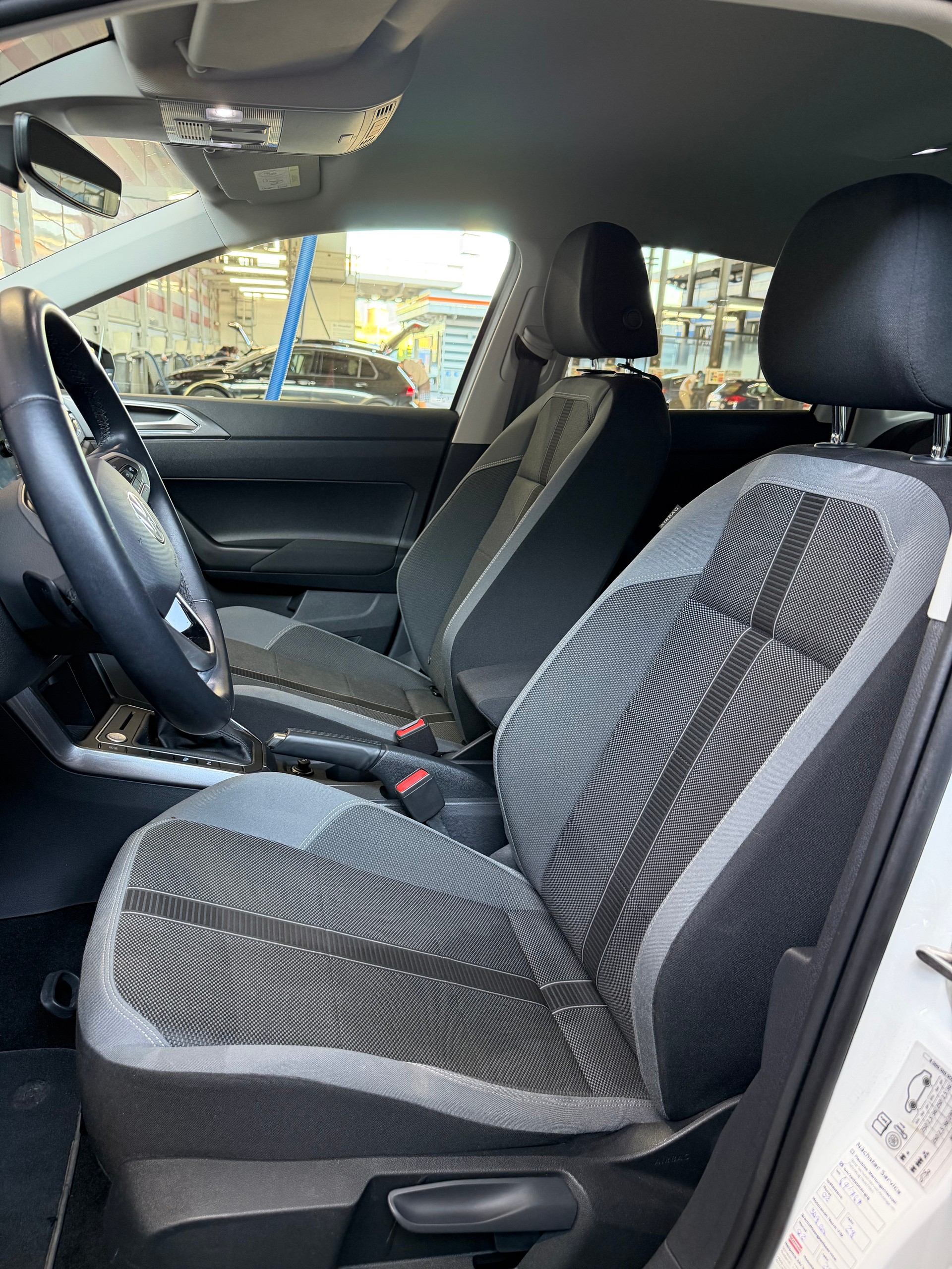 VW 1.0 TSI 110PS Style DSG-image-10
