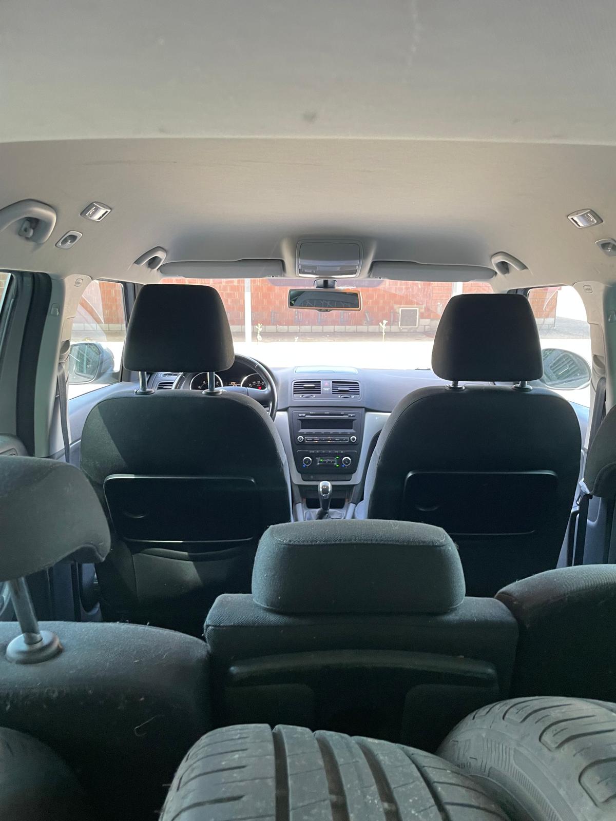 SKODA Yeti 1.4 TSI Family-image-12