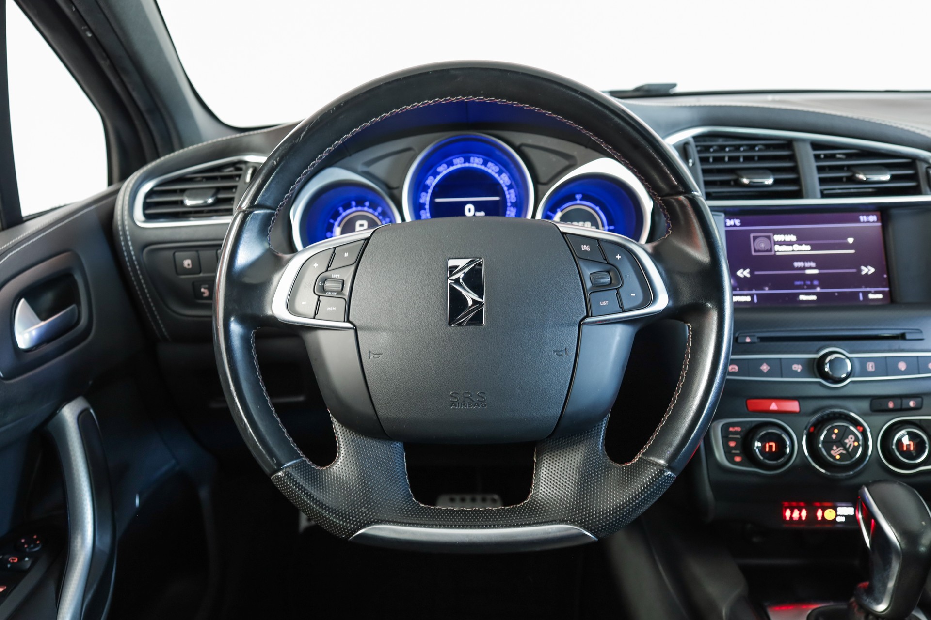 DS AUTOMOBILES DS 4 1.6 THP Performance Line Automatic-image-10