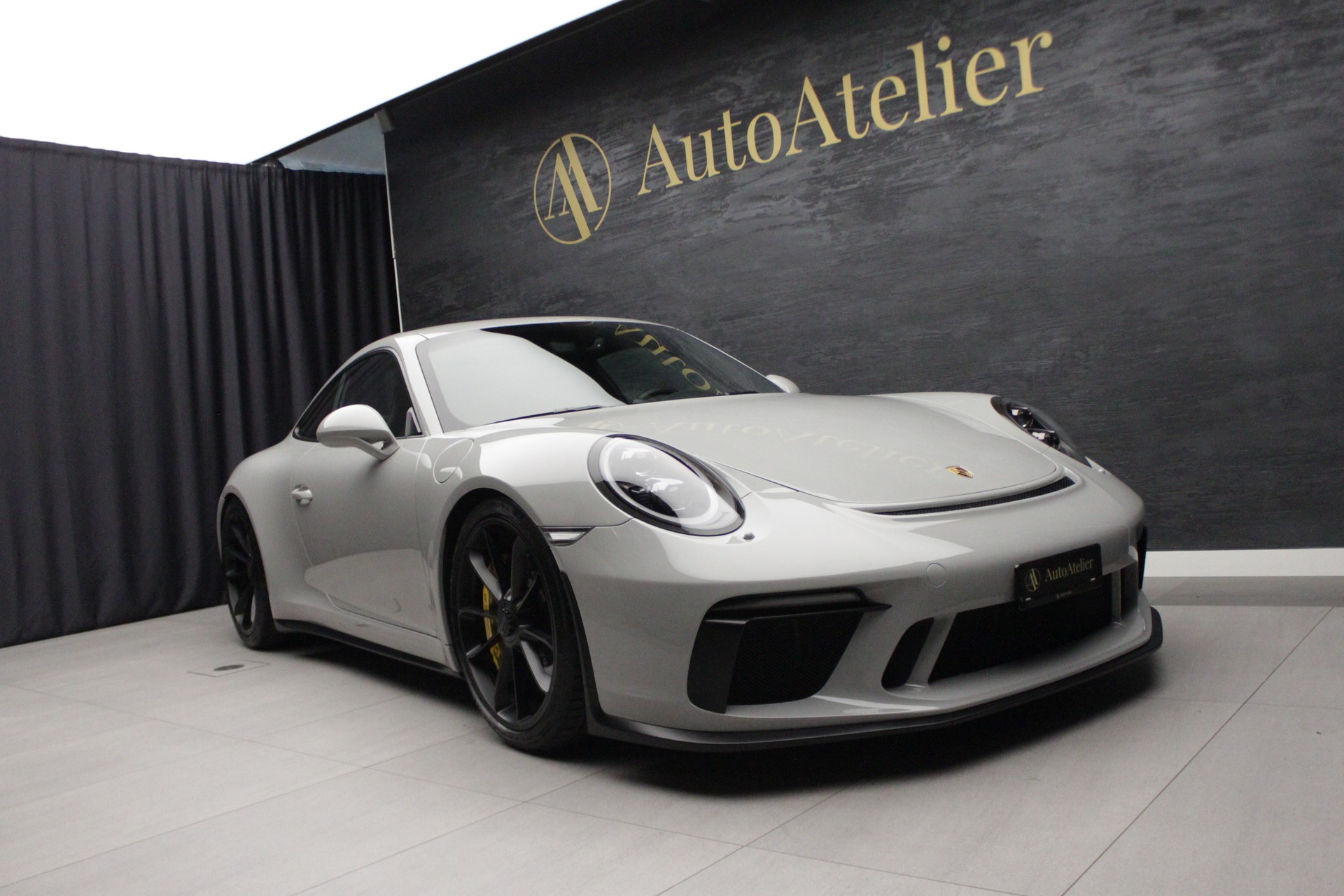 PORSCHE 911 GT3 PDK-image-1